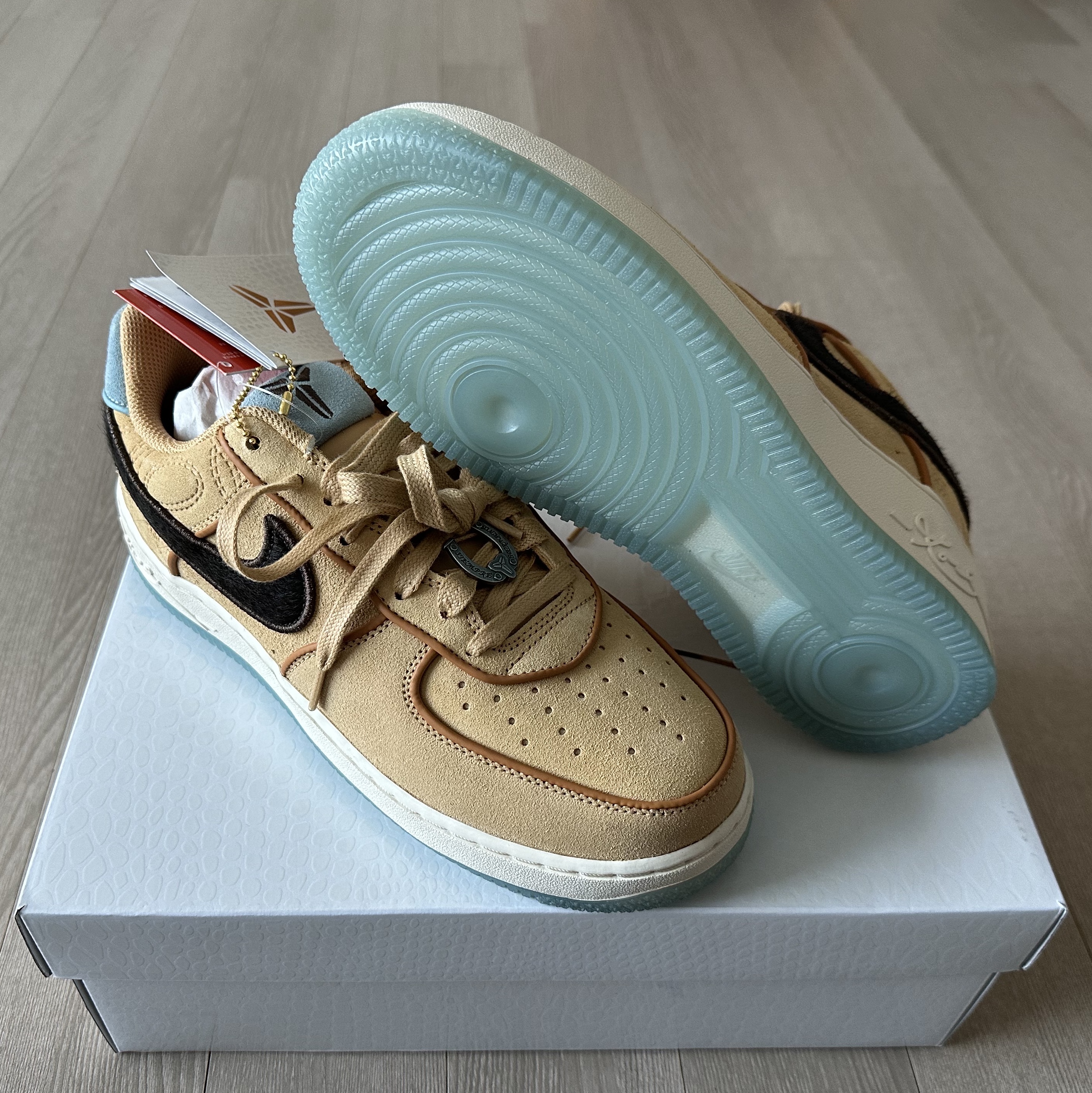 Nike x Kobe Bryant Air Force 1 Low Protro Twine Baroque Brown 착용 스타일 - 1