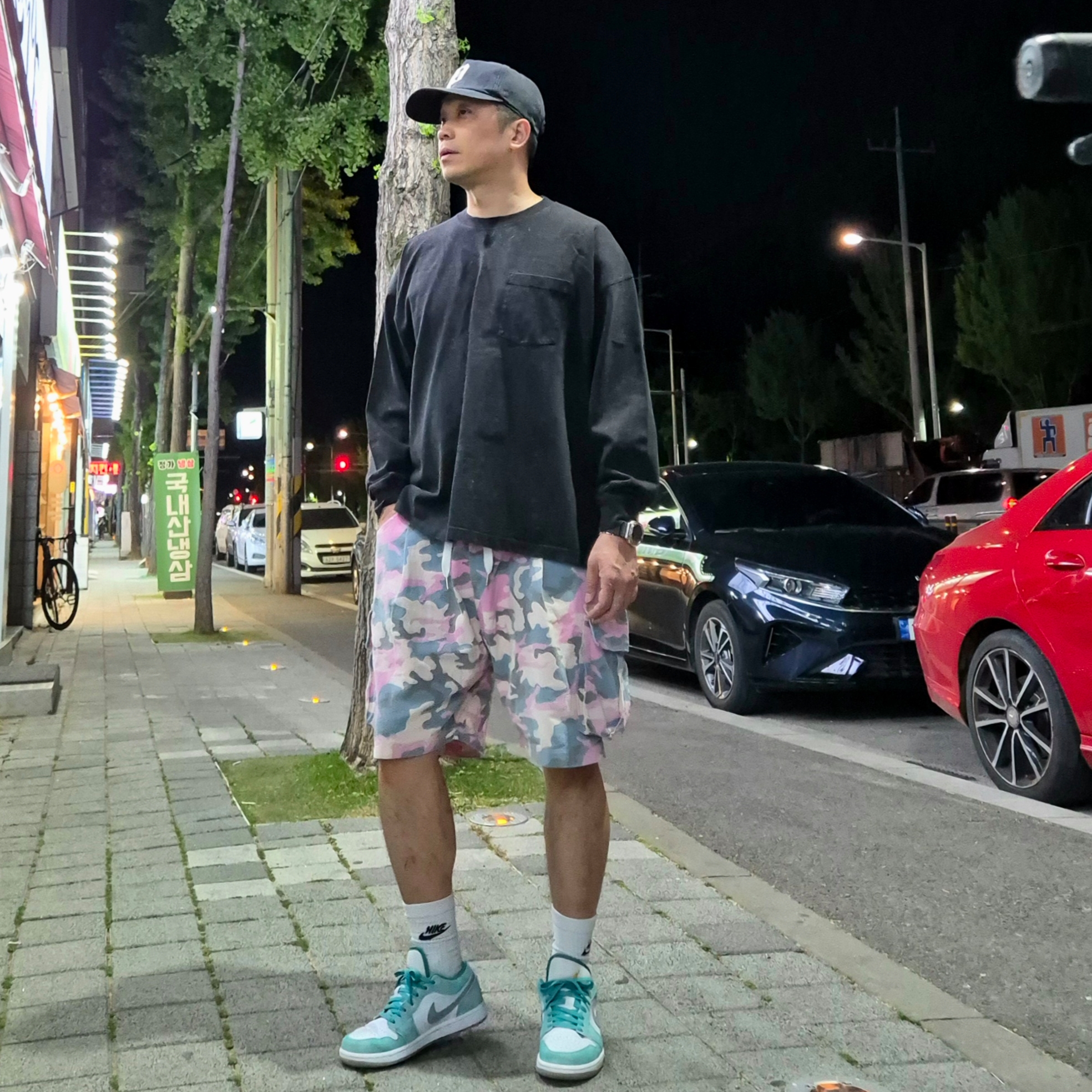 Jordan 1 Low SE New Emerald, Casio G-Shock GM-2100-1A 착용 스타일 - 1