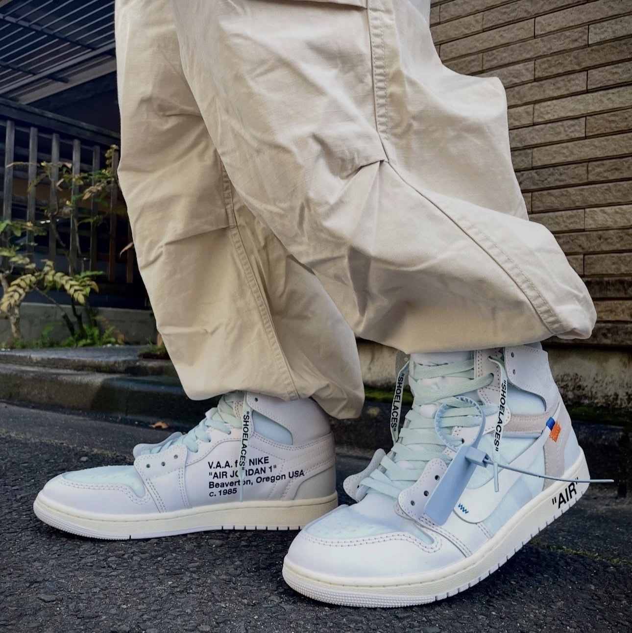 Jordan 1 x Virgil Abloh Archive Retro High Alaska White 착용 스타일 - 2