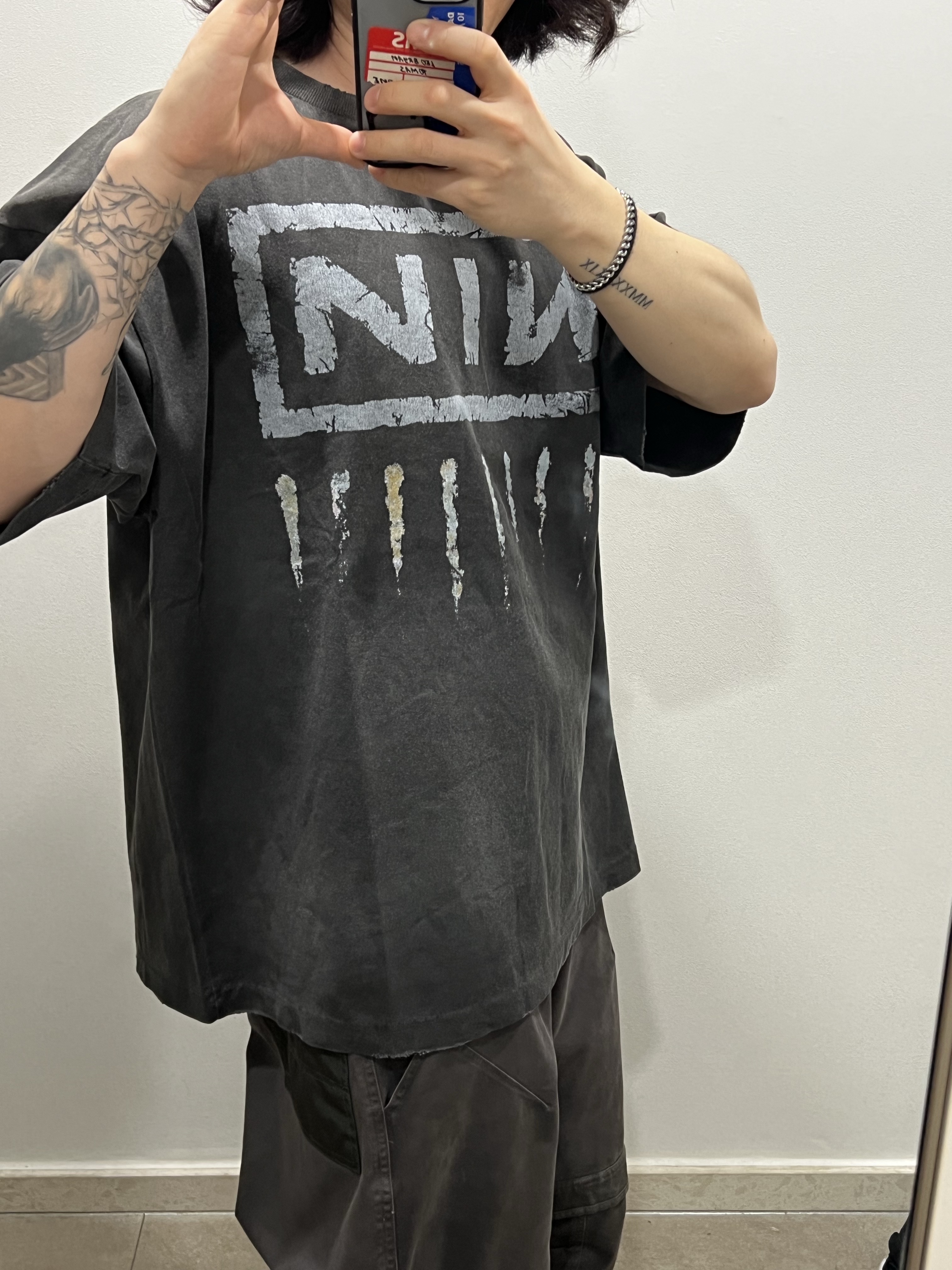 Nike x Sacai Magmascape SP Varsity Royal, farfromwhat far layered work pants_charcoal 착용 스타일 - 1