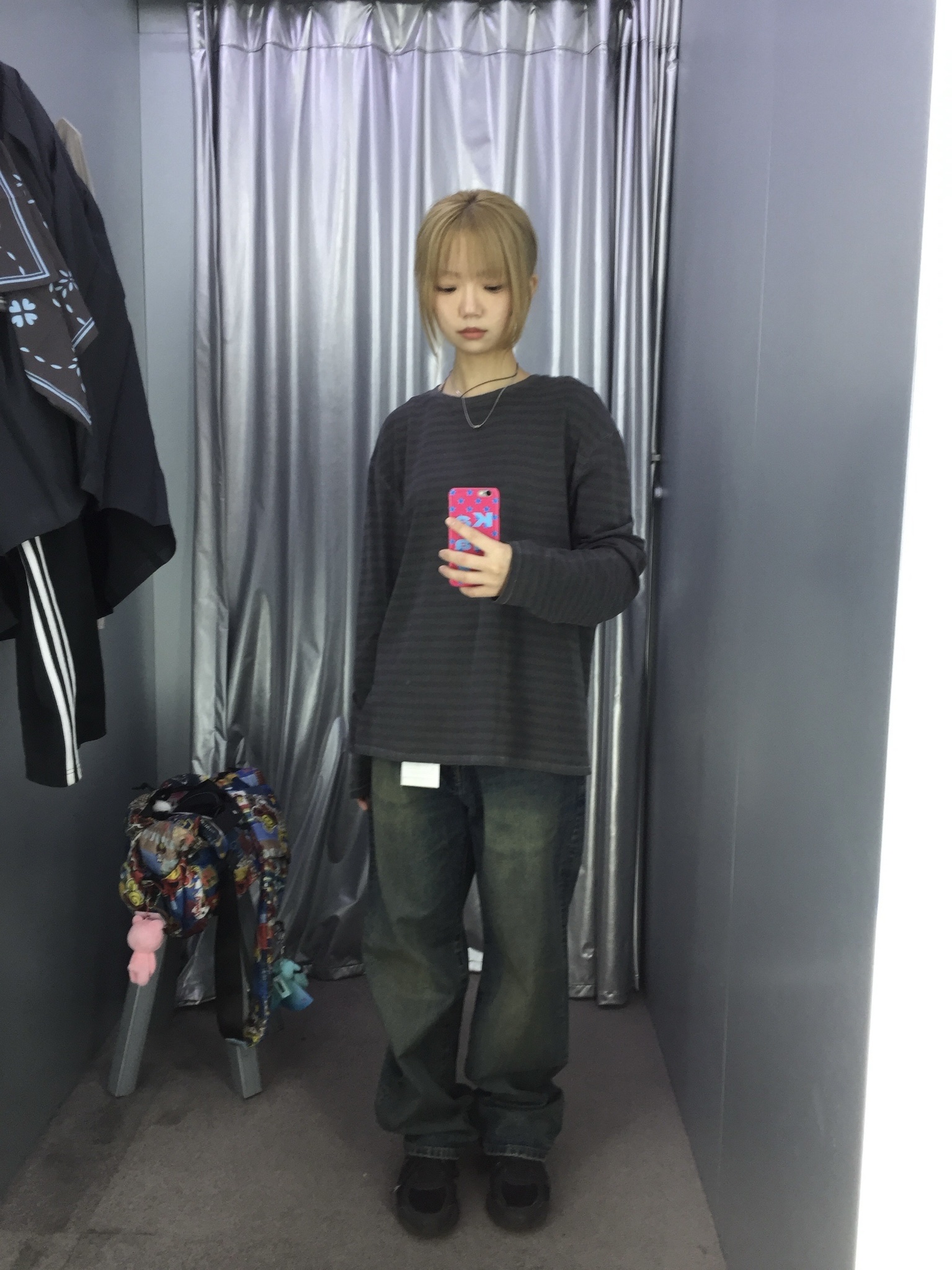 Hatchingroom VTG Stripe T-Shirt Dyed Grey, Asics Jog 100 S Black - 2E Wide 착용 스타일