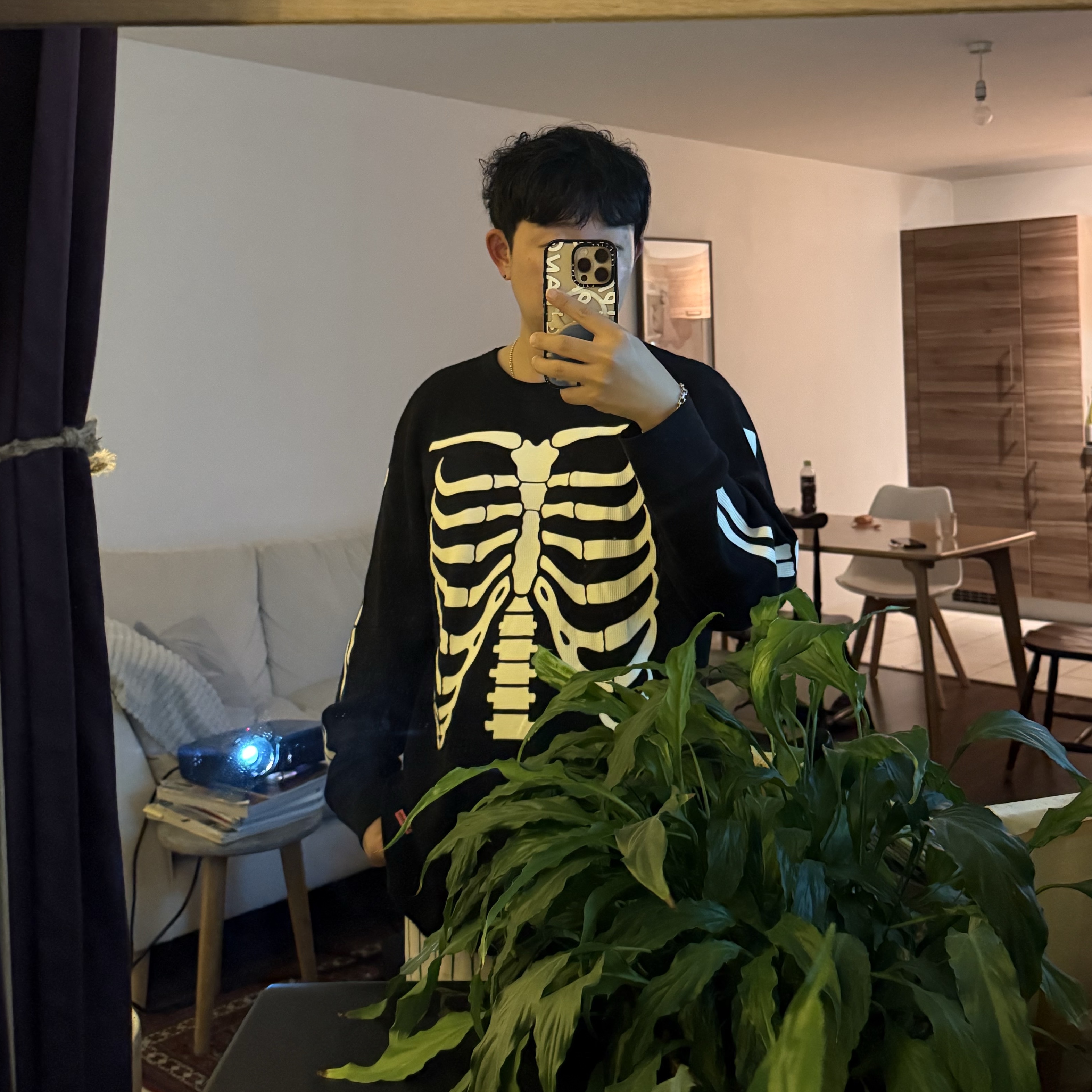 Supreme Hanes Bones Thermal Crew Black (1 Pack) 착용 스타일