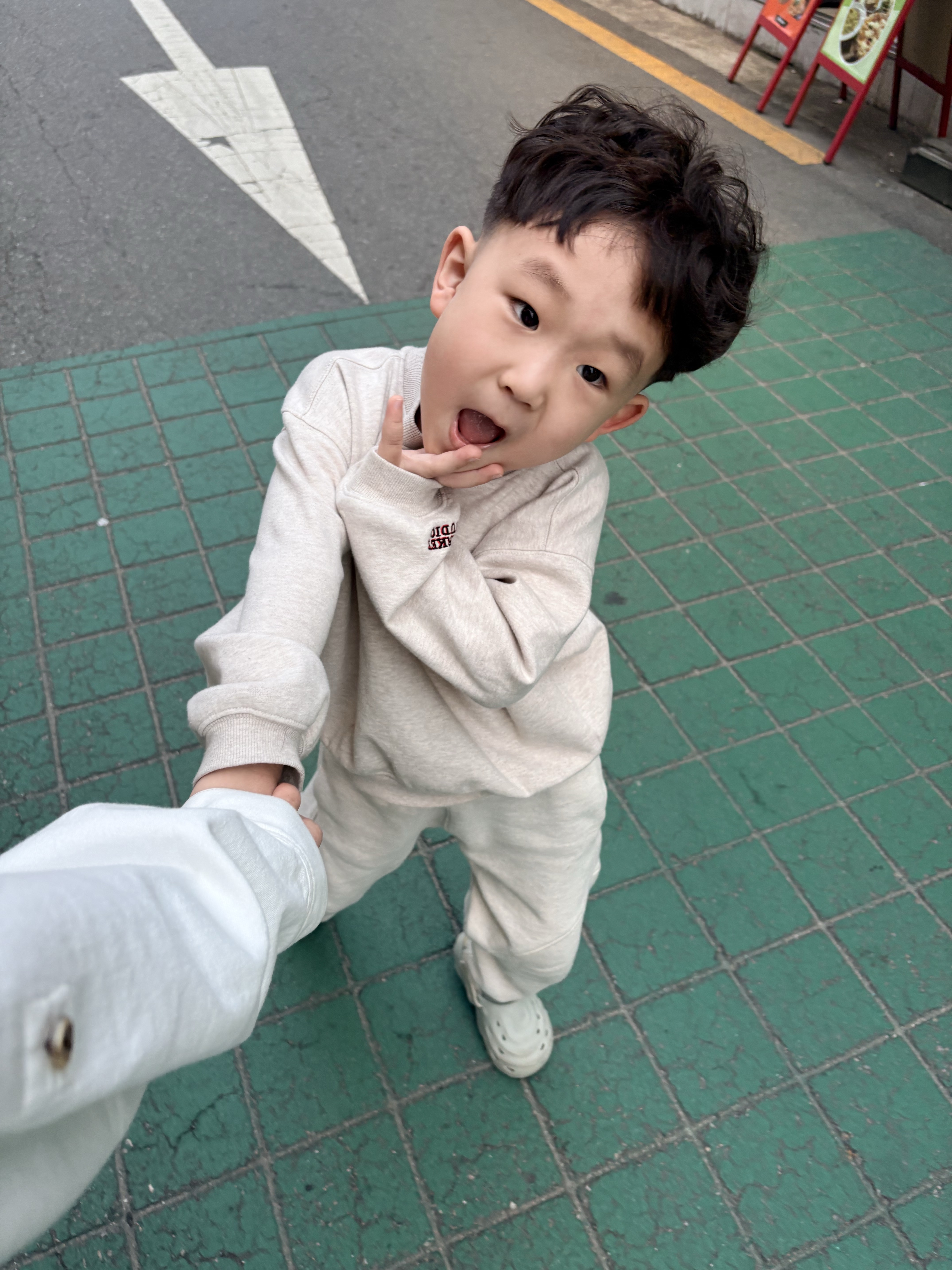 (PS) Nike Air Max 95 OG Bright Mandarin 착용 스타일 - 1