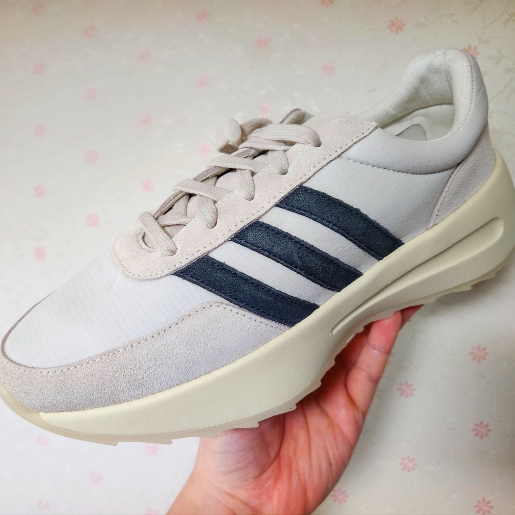 Adidas x Fear of God Athletics Los Angeles Cream White 착용 스타일 - 1
