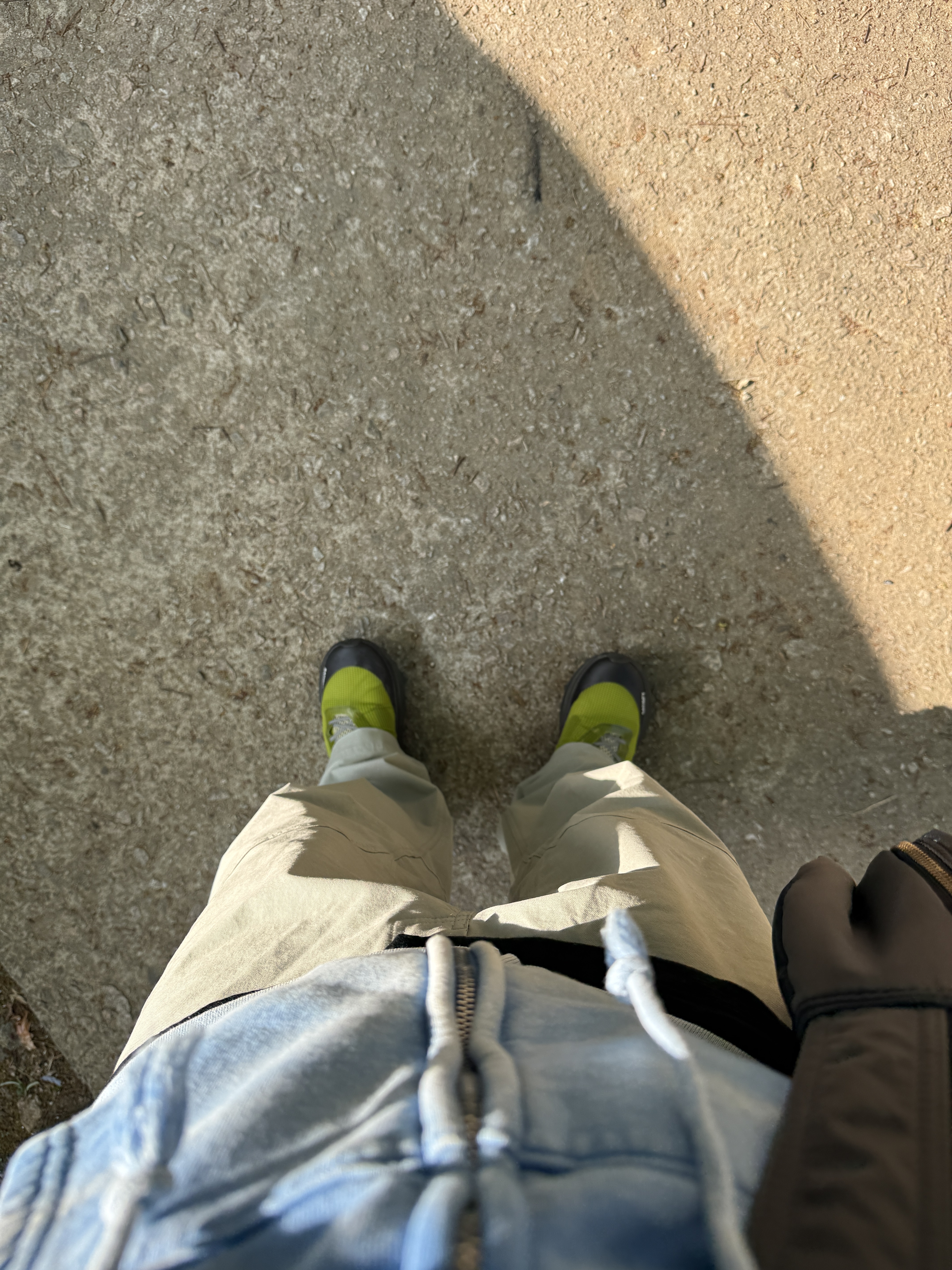 Satisfy The Rocker Grenoble Green (Special Edition), Gallery Dept. Sunfaded Logo Zip-Up Blue 착용 스타일