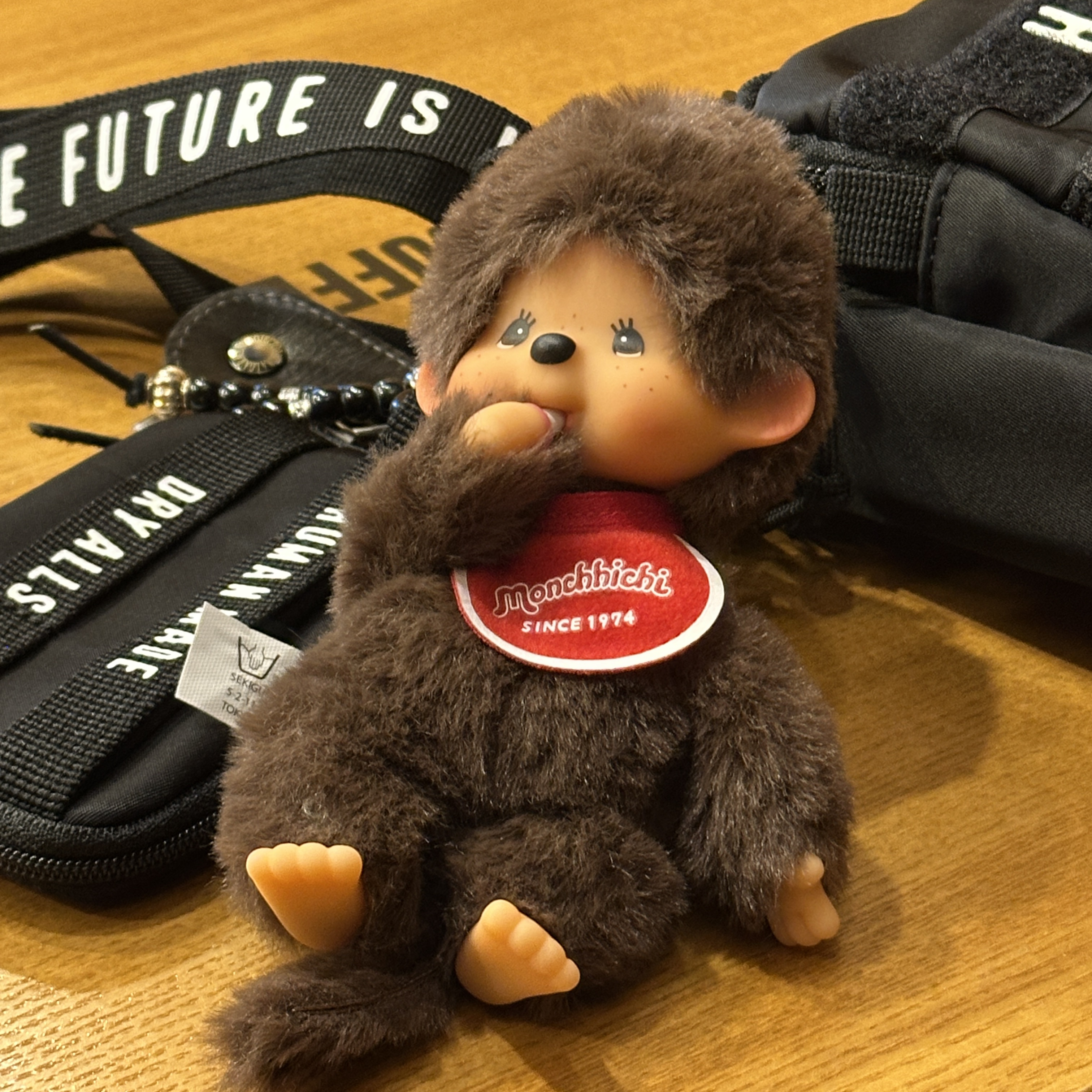 Monchhichi SS Boy Key Chain Brown, Ogarp Signature Concho Keychain Ver.2 Black 착용 스타일 - 2