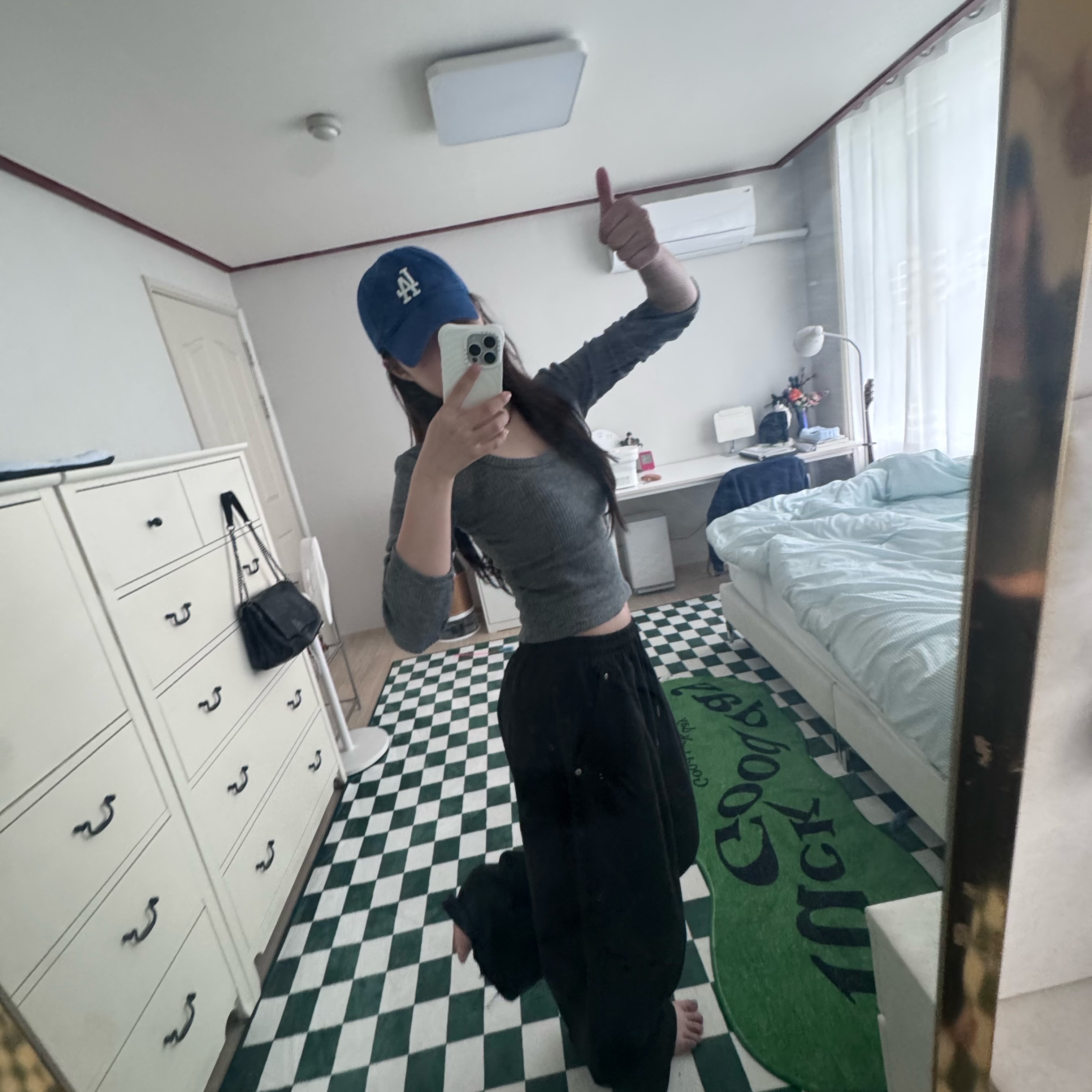 MLB New Fit Structure Ball Cap LA Dodgers Dark Blue, Zara Rock Style Flap Shoulder Bag Black 착용 스타일
