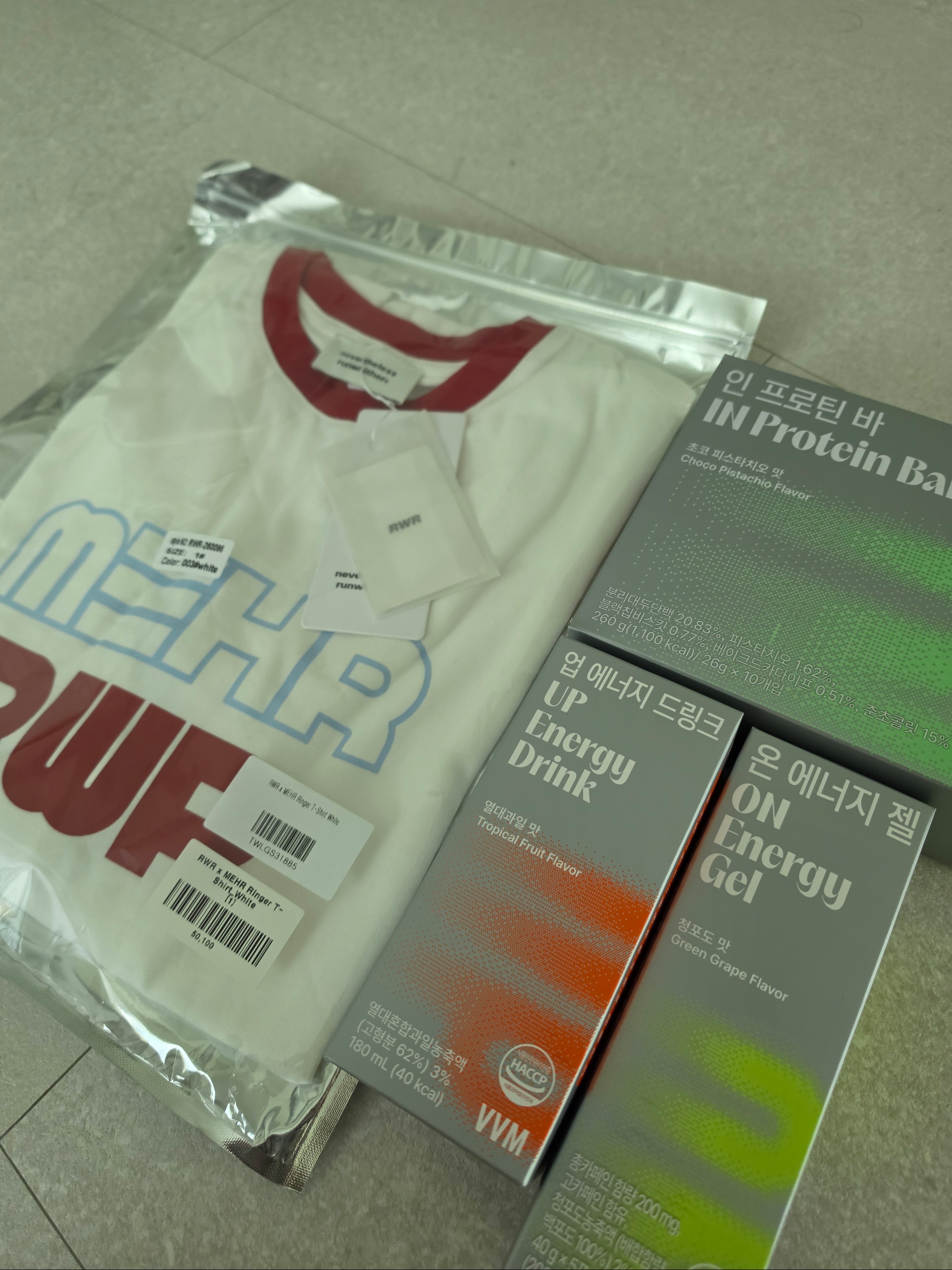 [KREAM 단독] RWR x MEHR Ringer T-Shirt White, Salomon Sense Aero Cap Black 착용 스타일 - 9