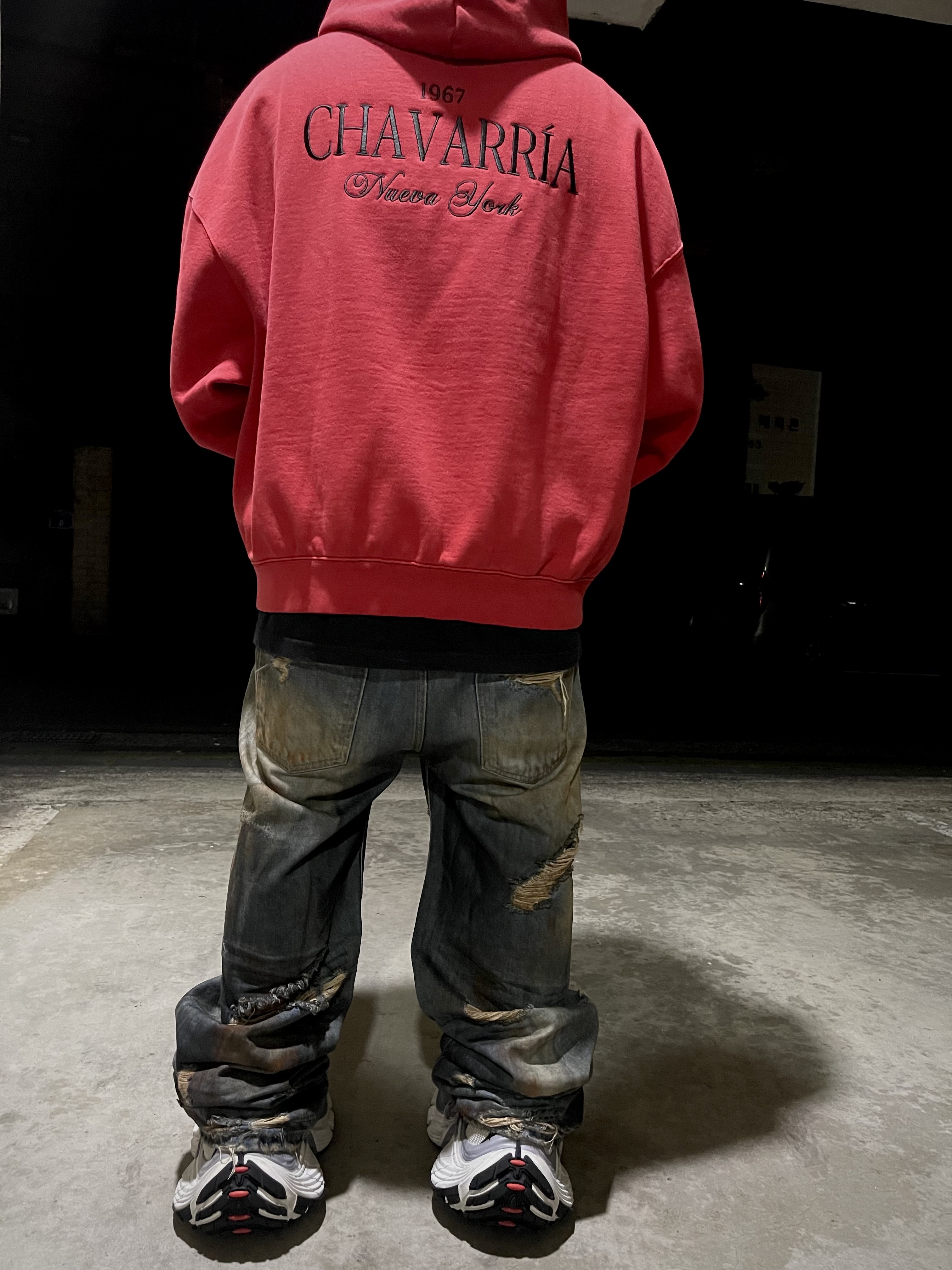 Zara x Willy Chavarria Relaxed Fit Hoodie Red, Balenciaga D Ring Belt Grey Red 착용 스타일 - 2