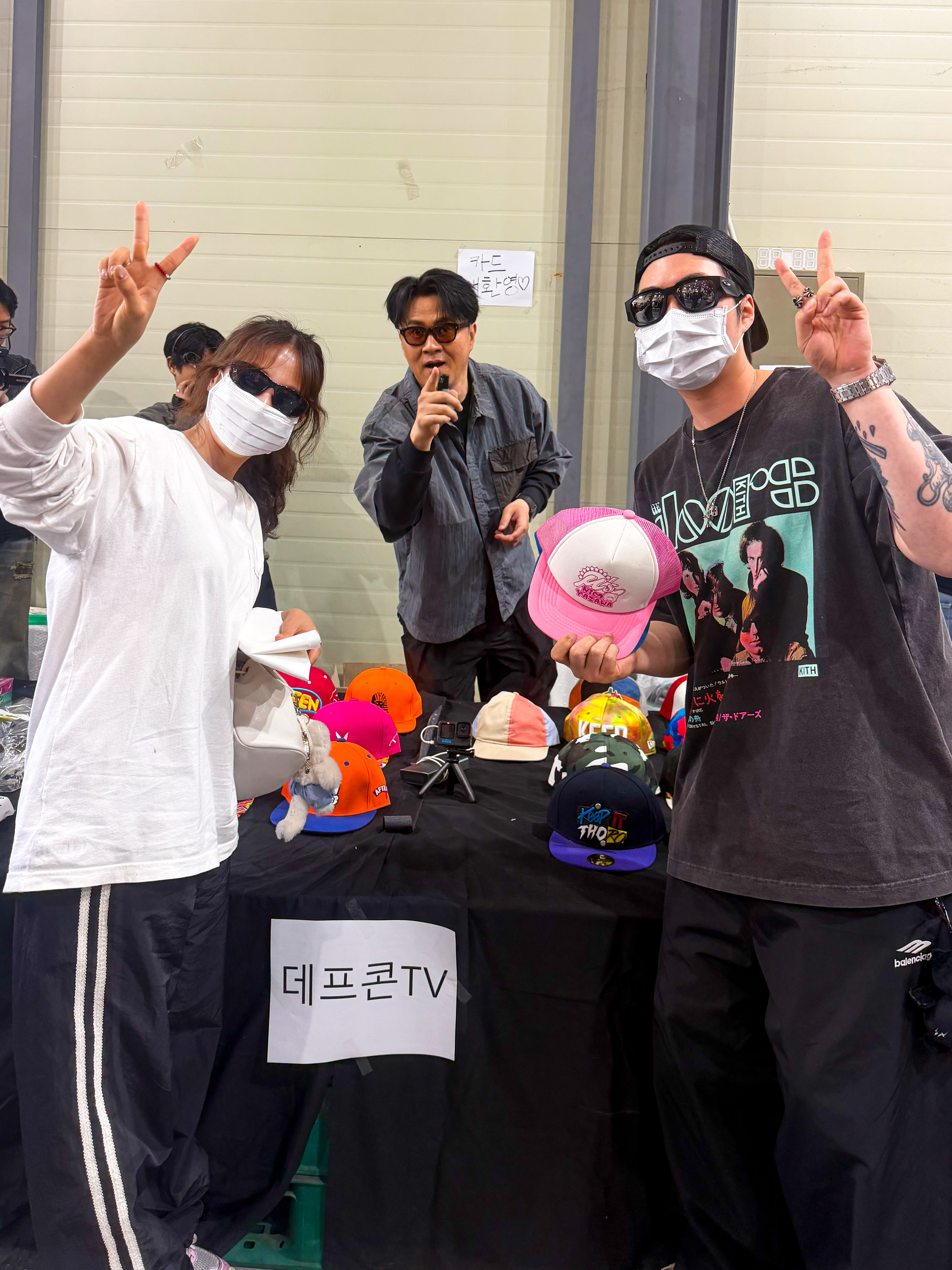 Balenciaga 3B Football Tracksuit Pants Black, Ray-Ban DADDY-O II Polished Black Frame Green Classic G-15 Lenses 착용 스타일 - 1