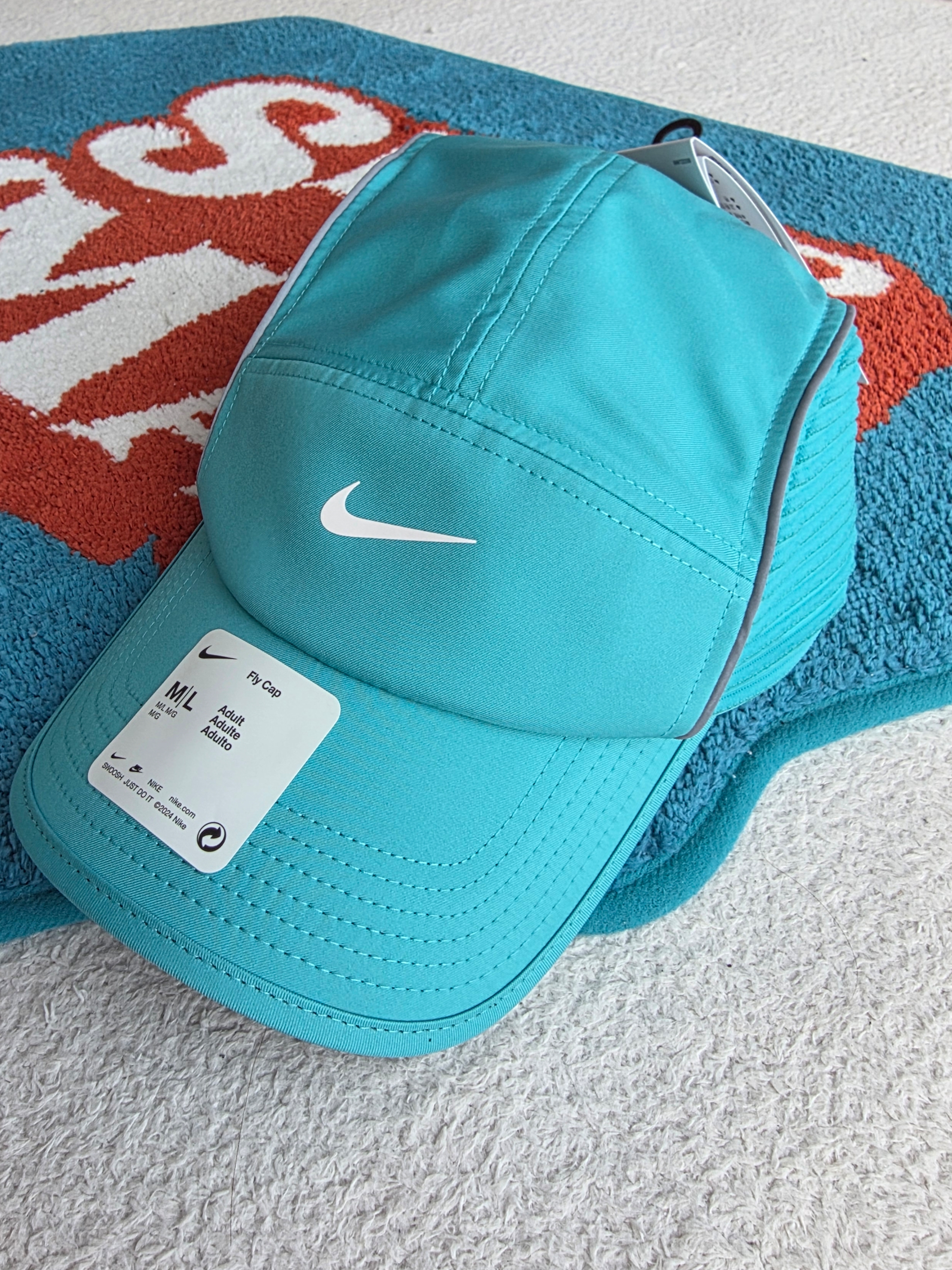 Nike Dri-Fit ADV Fly Unstructured AeroBill AeroAdapt Cap Vapor Green 착용 스타일