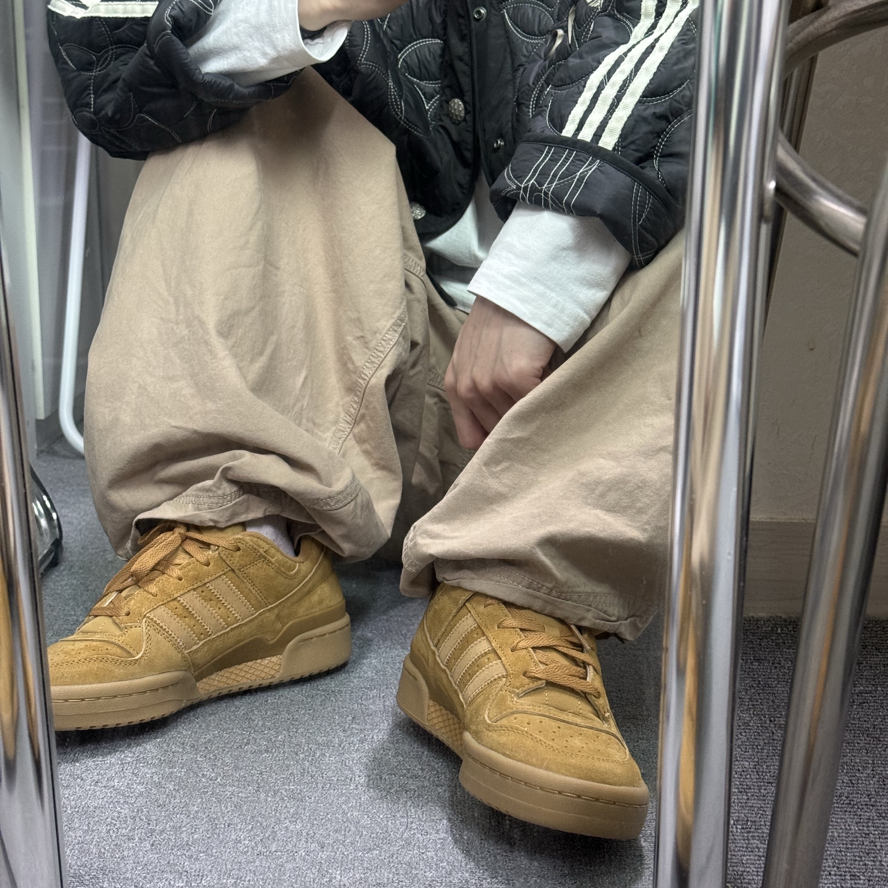 Adidas Originals Forum Low CL Brown 착용 스타일