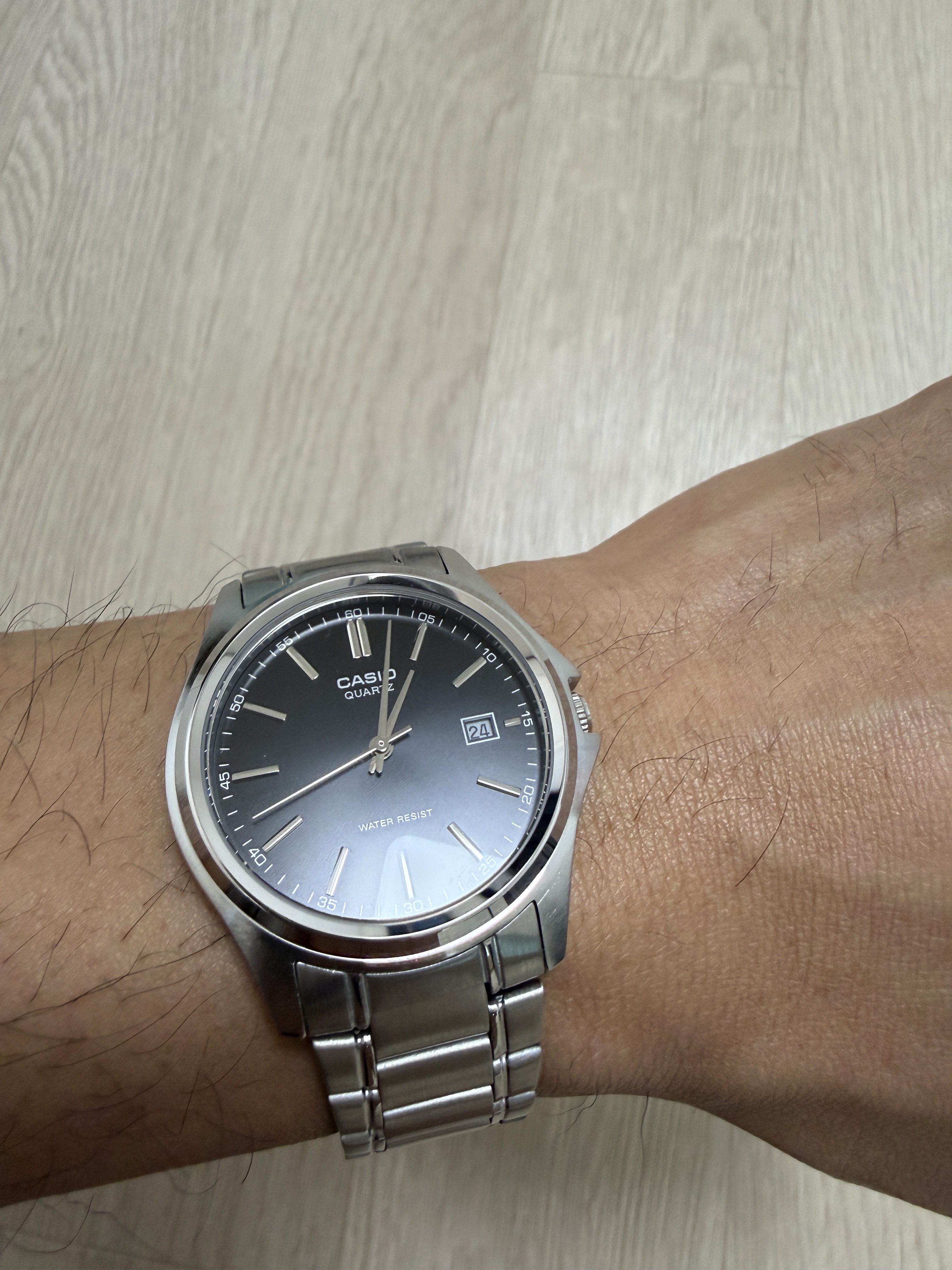 Casio MTP-1183A-1ADF 착용 스타일