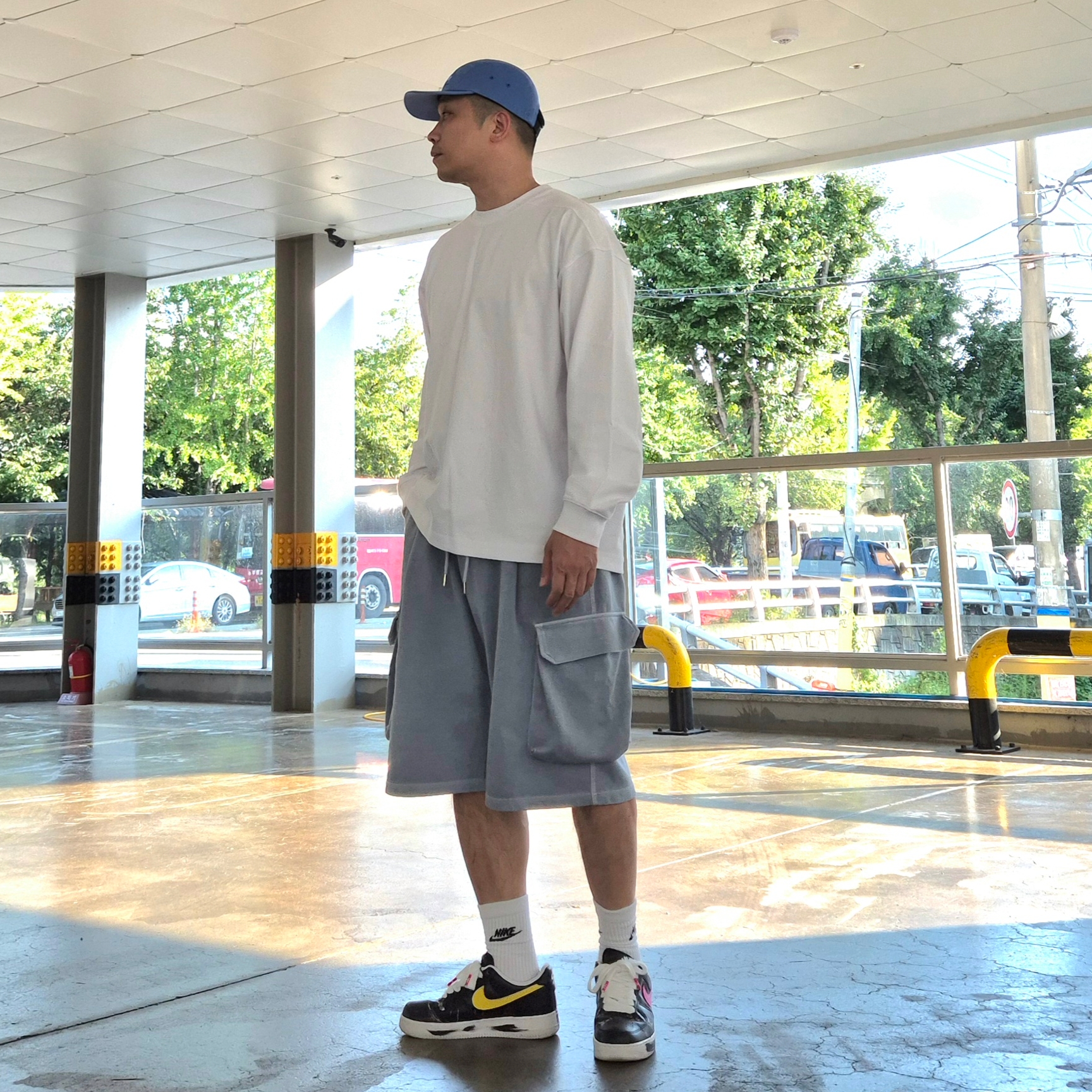 Nike x Peaceminusone Air Force 1 Low Para-Noise 3.0 Black and Multicolor, Supreme Washed Chino Twill Camp Cap Light Royal - 24SS 착용 스타일 - 2