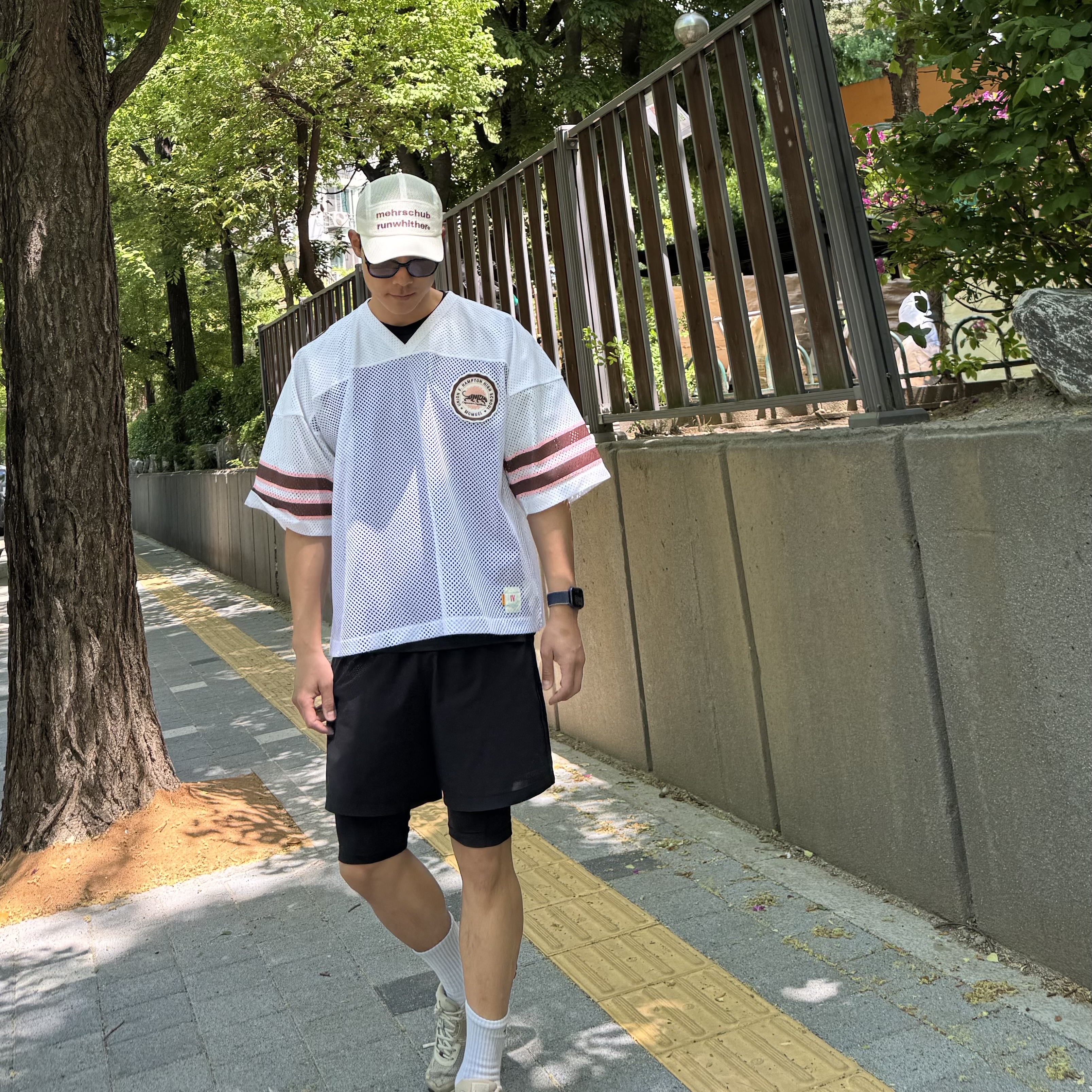 [KREAM 단독] RWR x MEHR Mesh Cap Ivory, [KREAM 단독] VVM ON,UP,IN Energy 3set 착용 스타일 - 1