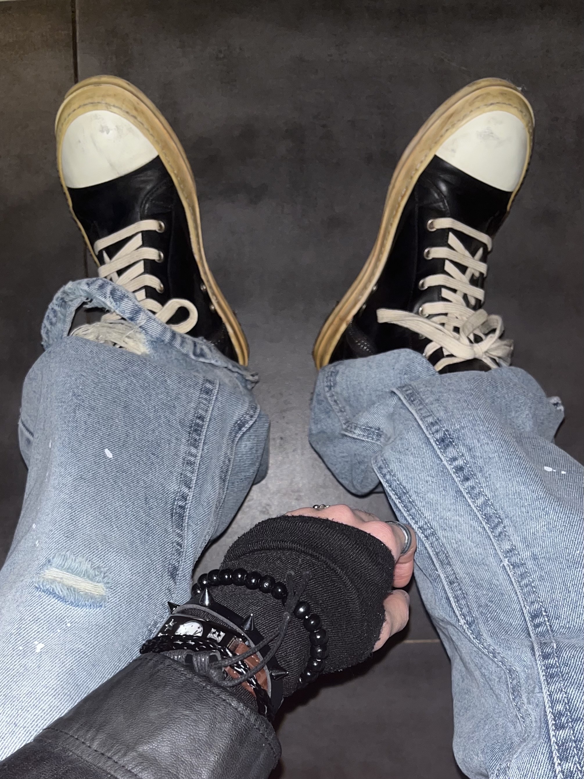 Rick Owens Drkshdw Pentagram Ramones Sneakers Black Pearl 착용 스타일 - 2