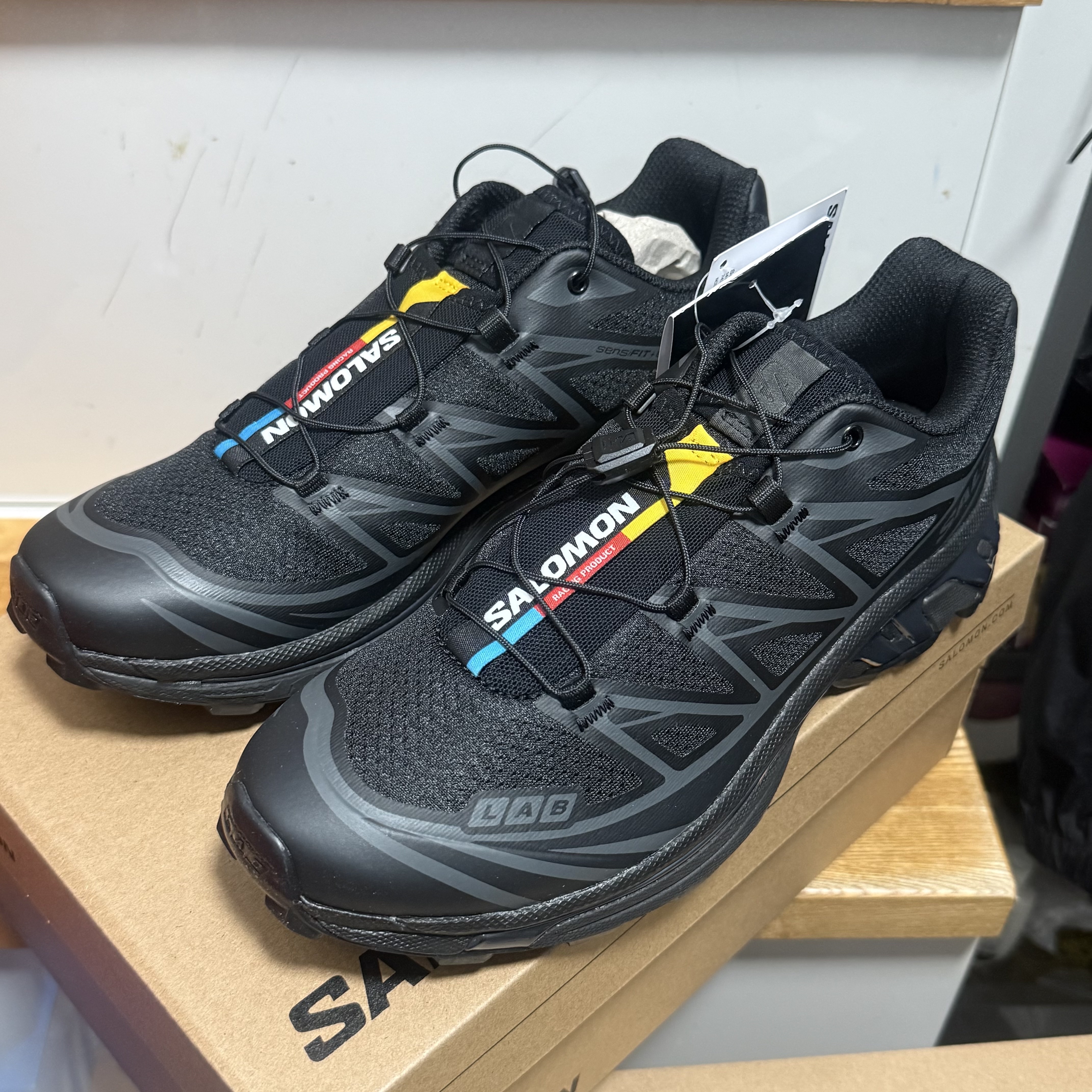 Salomon XT-6 ADV Black 착용 스타일