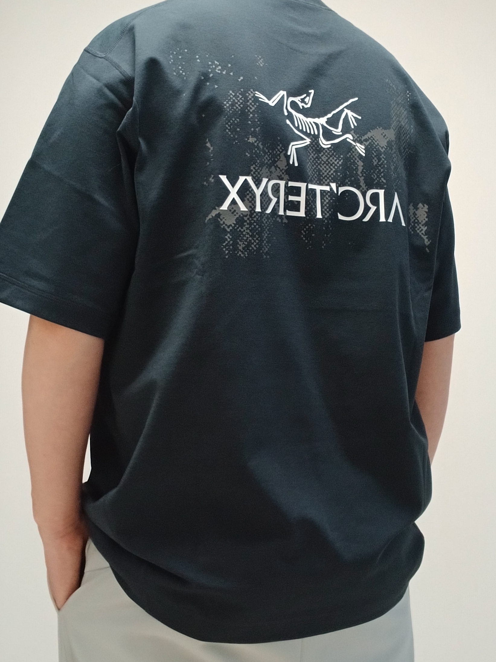 Arc'teryx Envoy Grand Wall SS T-Shirt Orion 착용 스타일 - 2