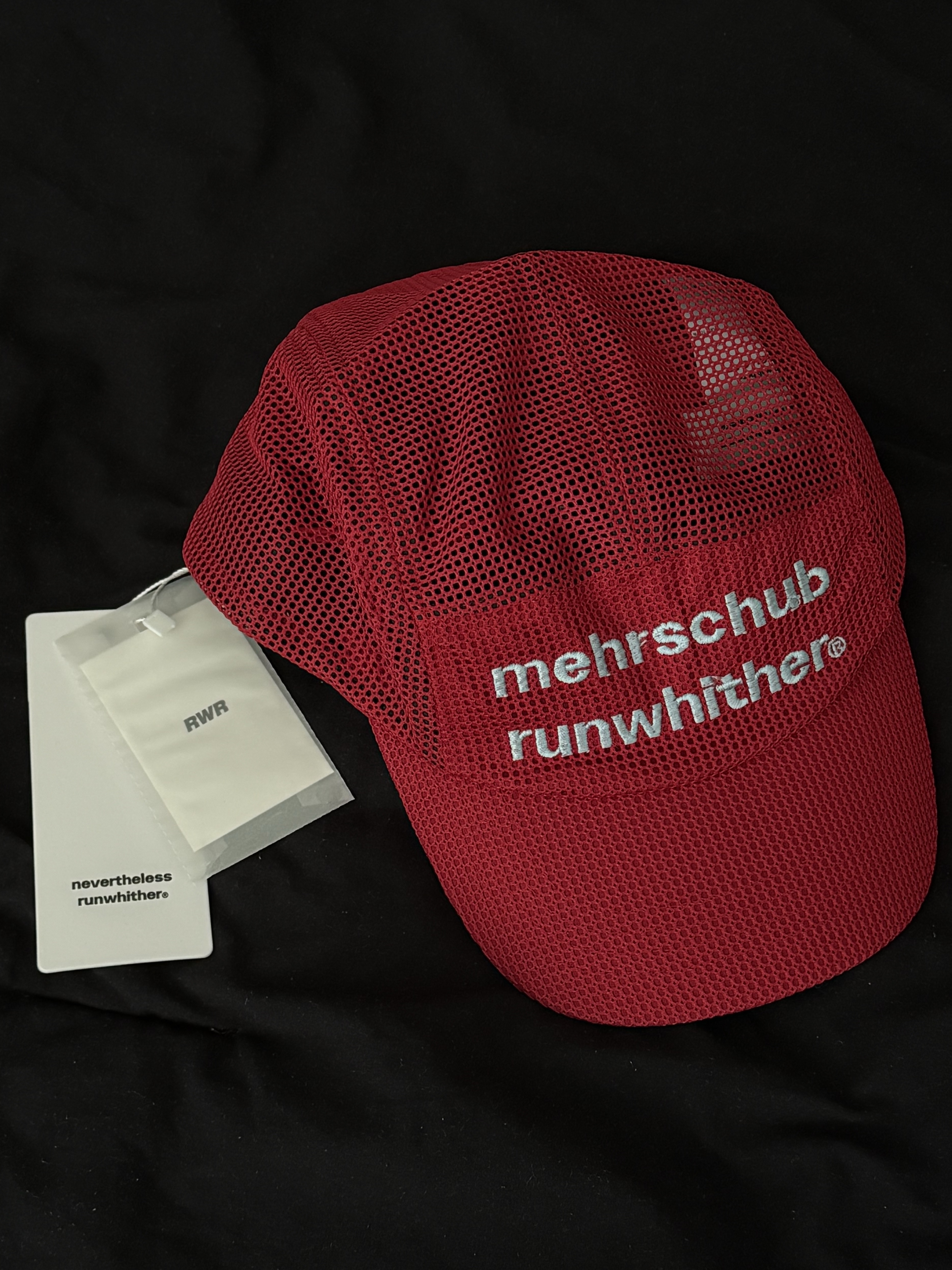 [KREAM 단독] runwhither Mesh Cap Red, [KREAM 단독] VVM IN Protein Bar 26g * 10ea 1box 착용 스타일 - 8