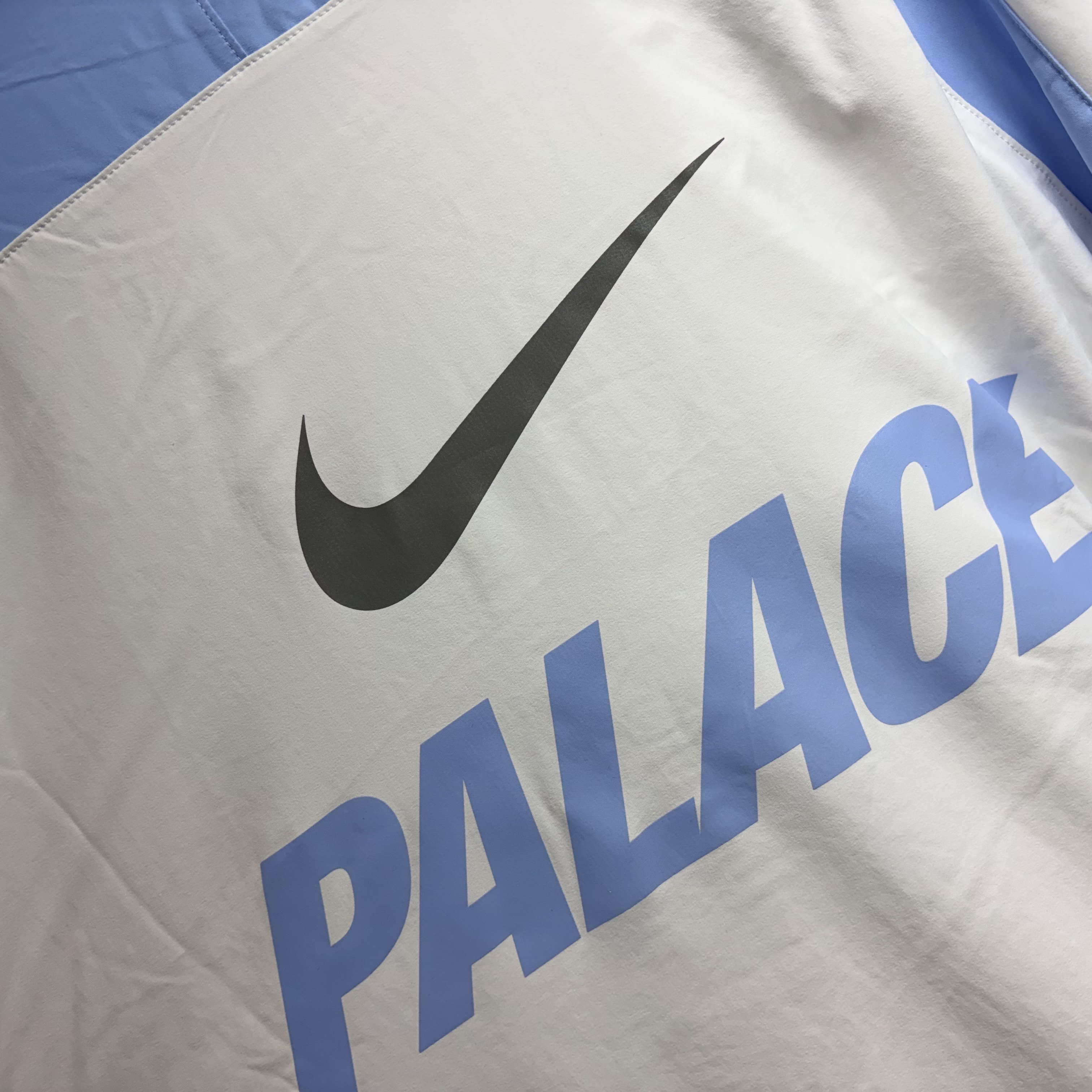 Palace x Nike Track Jacket Sky Blue - 26SS, Palace x Nike Track Jacket White - 26SS 착용 스타일 - 3