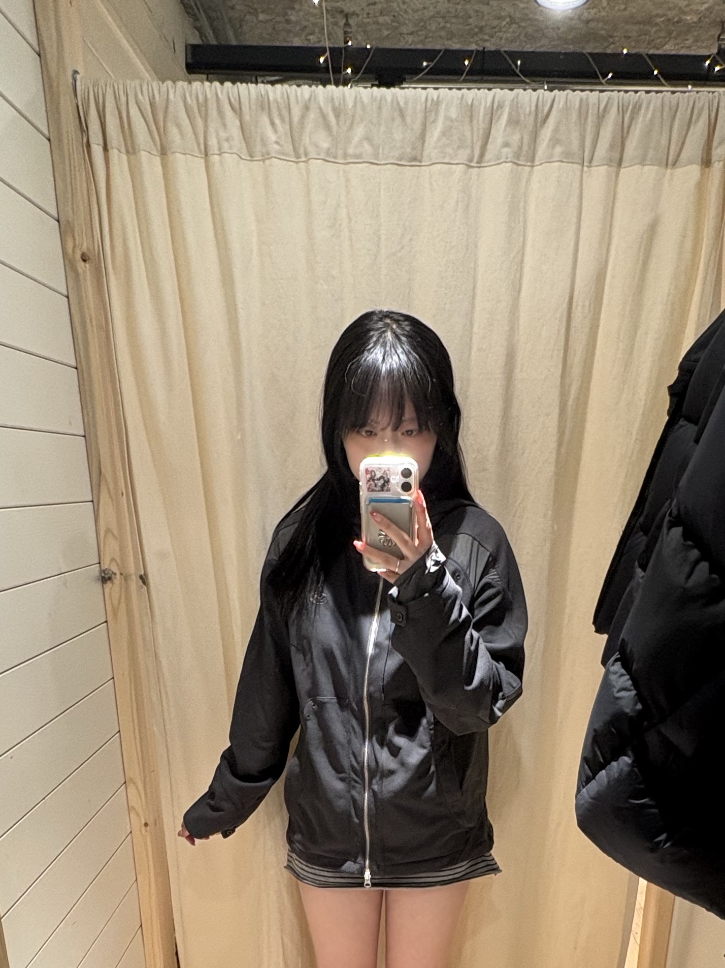 Sansan Gear Dual-Shade Jacket Brown - 25SS 착용 스타일 - 2