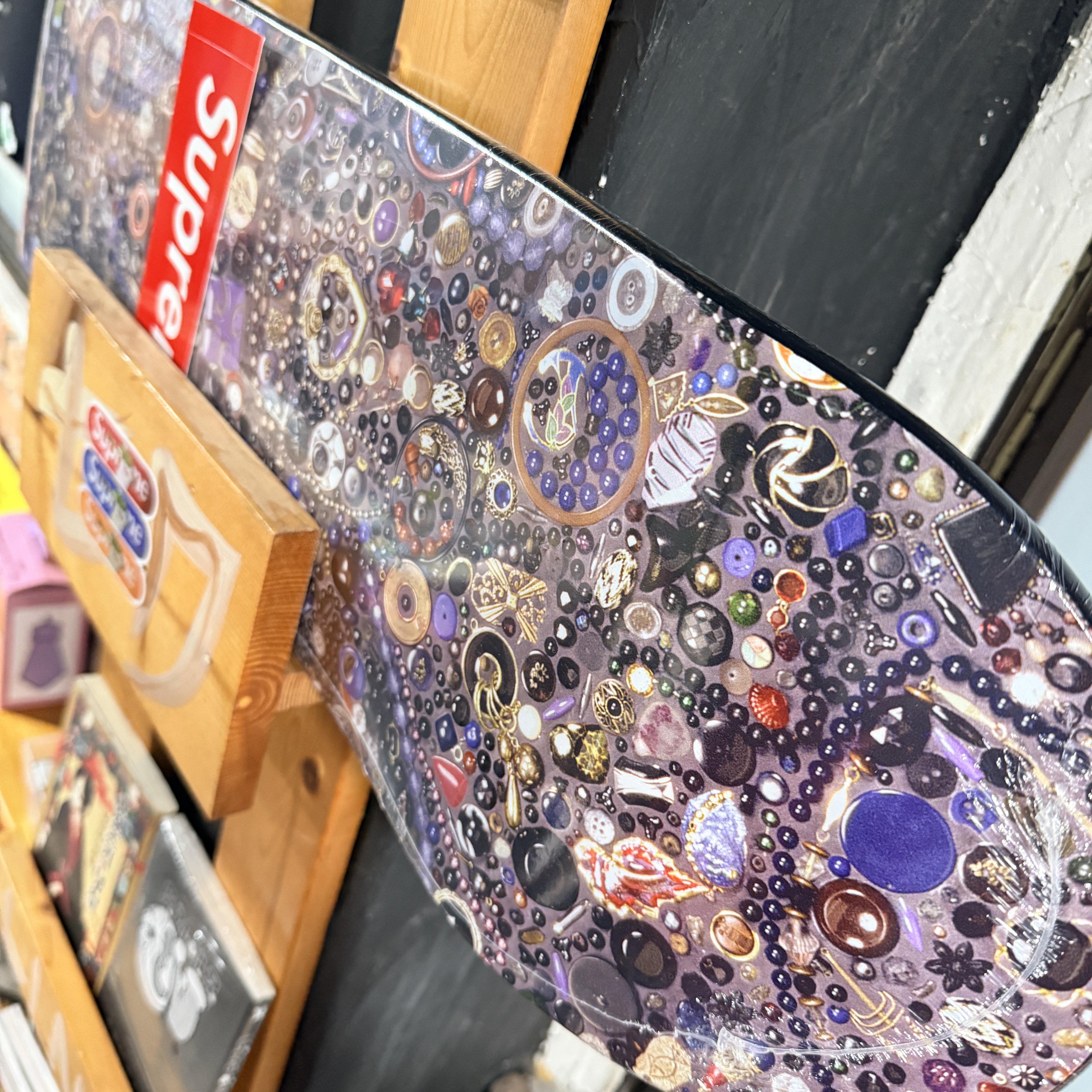 Supreme x Mike Kelley Skateboard Black 8.25" x 32"  - 26SS 착용 스타일