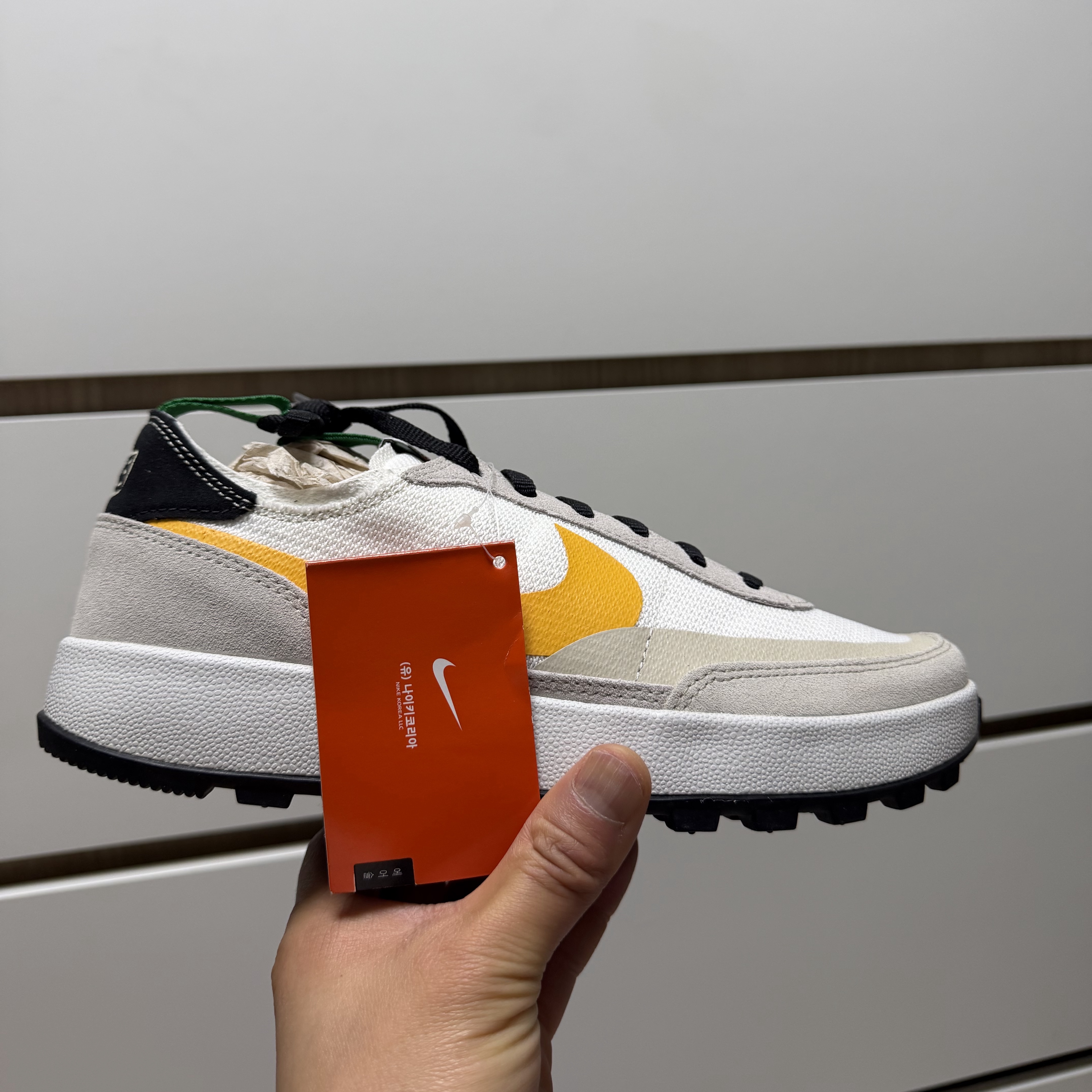Nike x Tom Sachs General Purpose Shoe Pine Green University Gold 착용 스타일 - 1