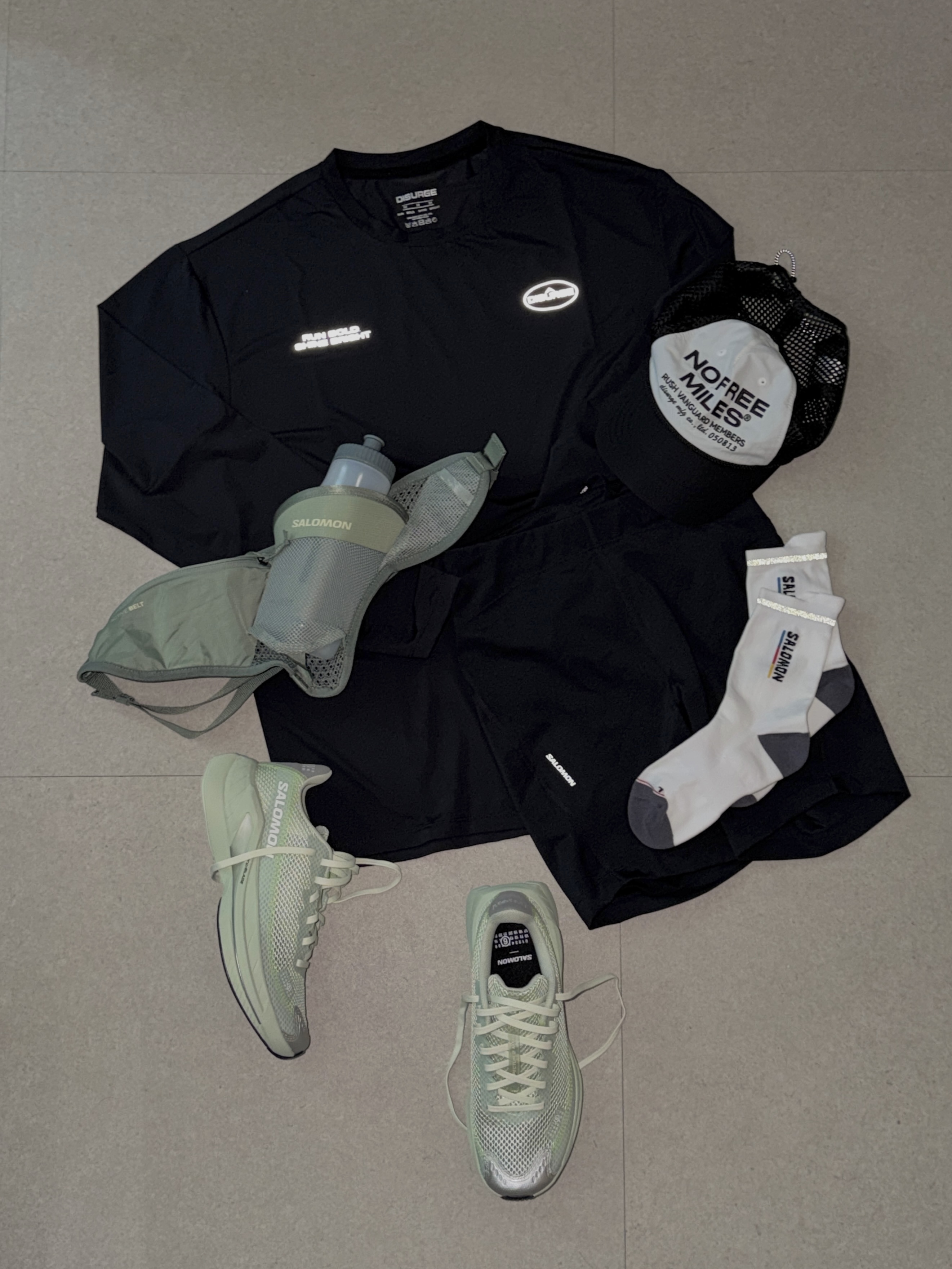 Salomon x MM6 Maison Margiela Spectur 2 Seafoam Green, Salomon Active 3D Bottle Belt Bright Khaki 착용 스타일 - 9