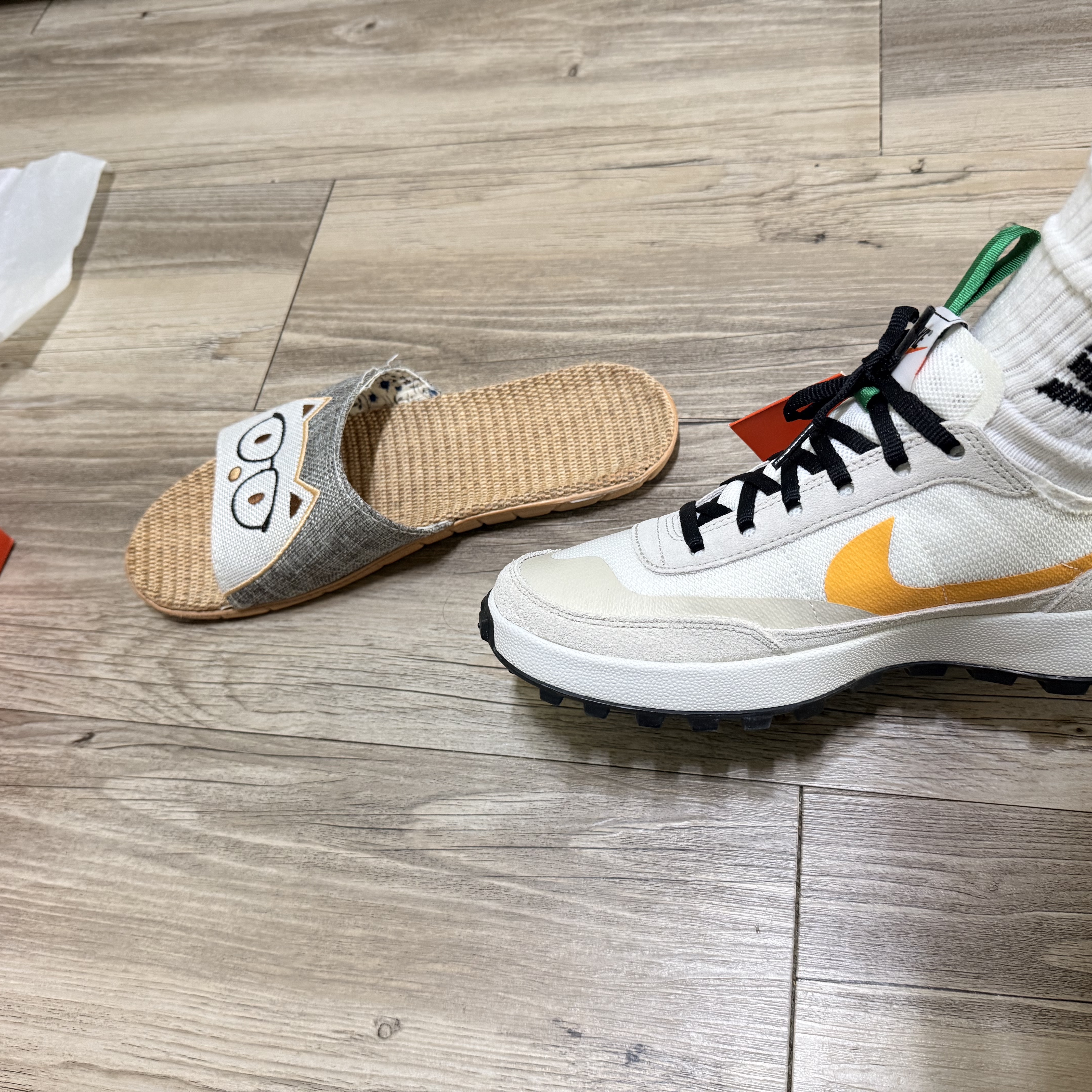 Nike x Tom Sachs General Purpose Shoe Pine Green University Gold 착용 스타일 - 2