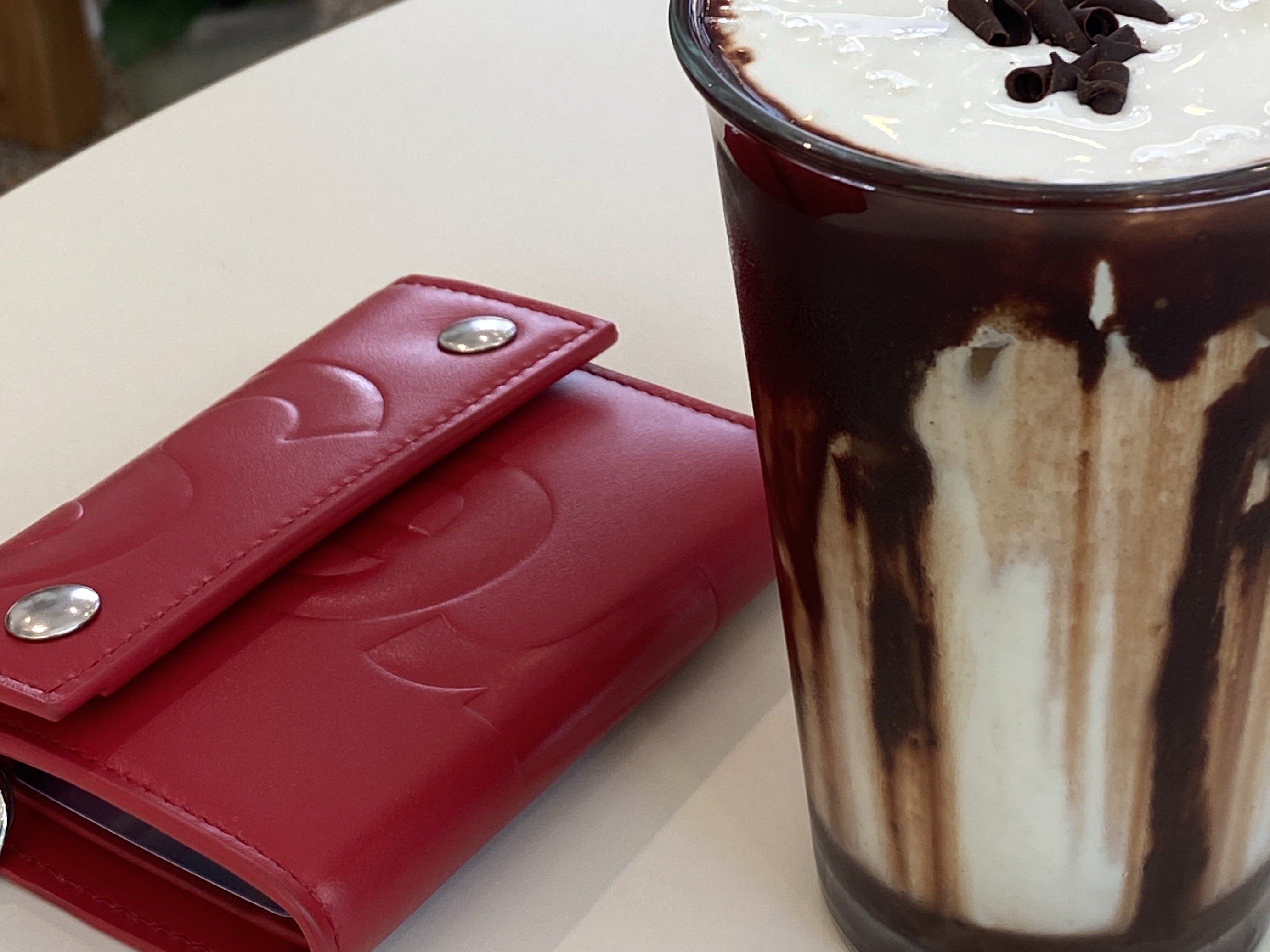 Supreme Leather Chain Wallet Red 착용 스타일