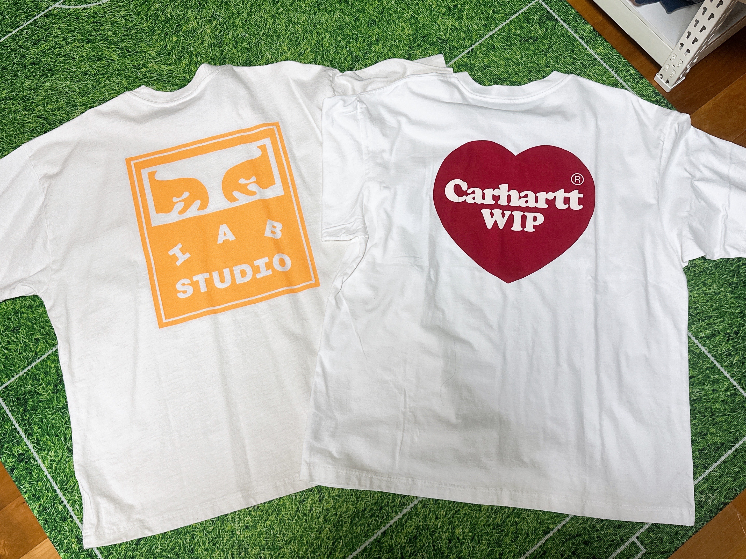 Carhartt WIP S/S Double Heart T-Shirt White, IAB Studio x Obey Eyes Icon T-Shirt White 착용 스타일