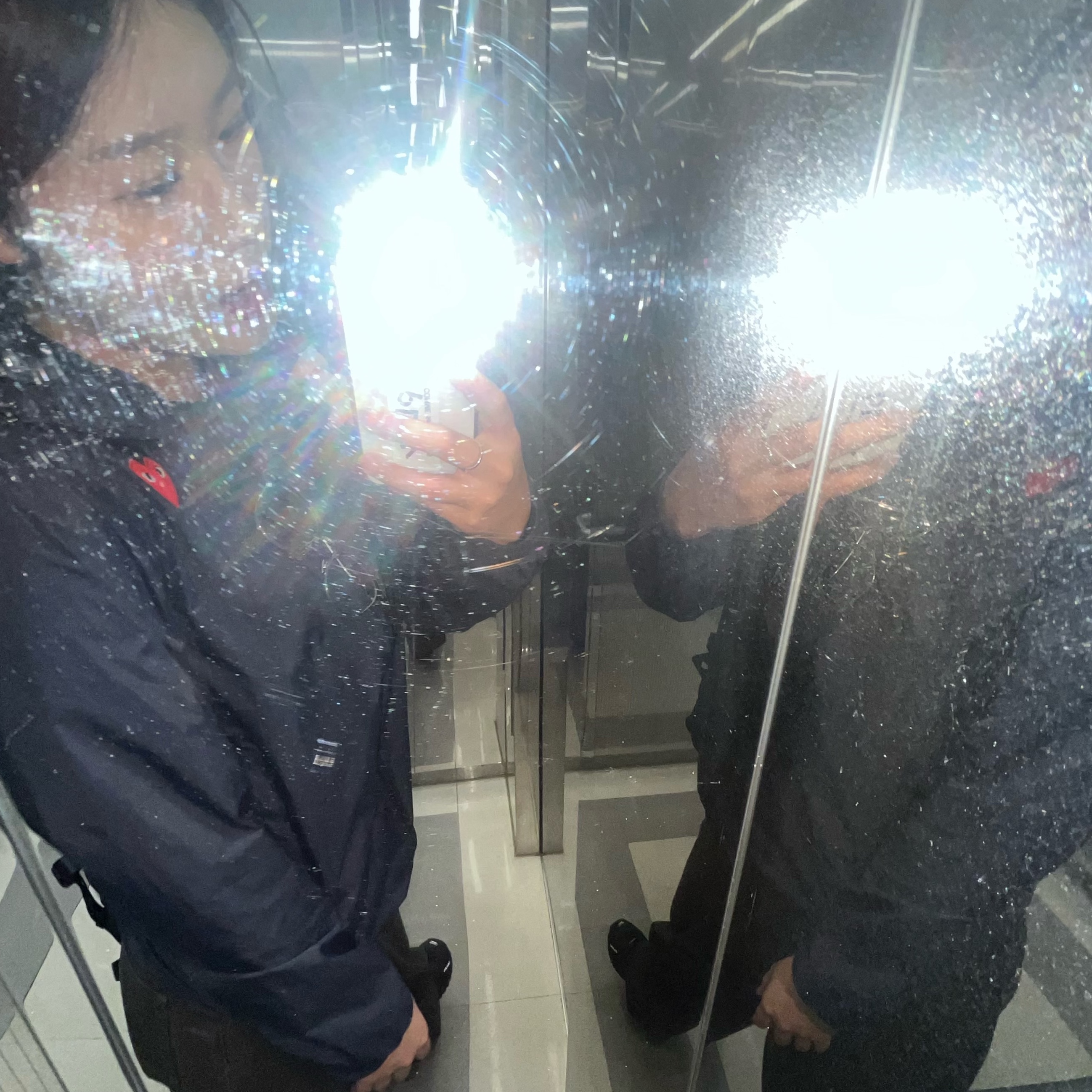 Play Comme des Garcons x K-Way Full Zip Jacket Navy 착용 스타일 - 3