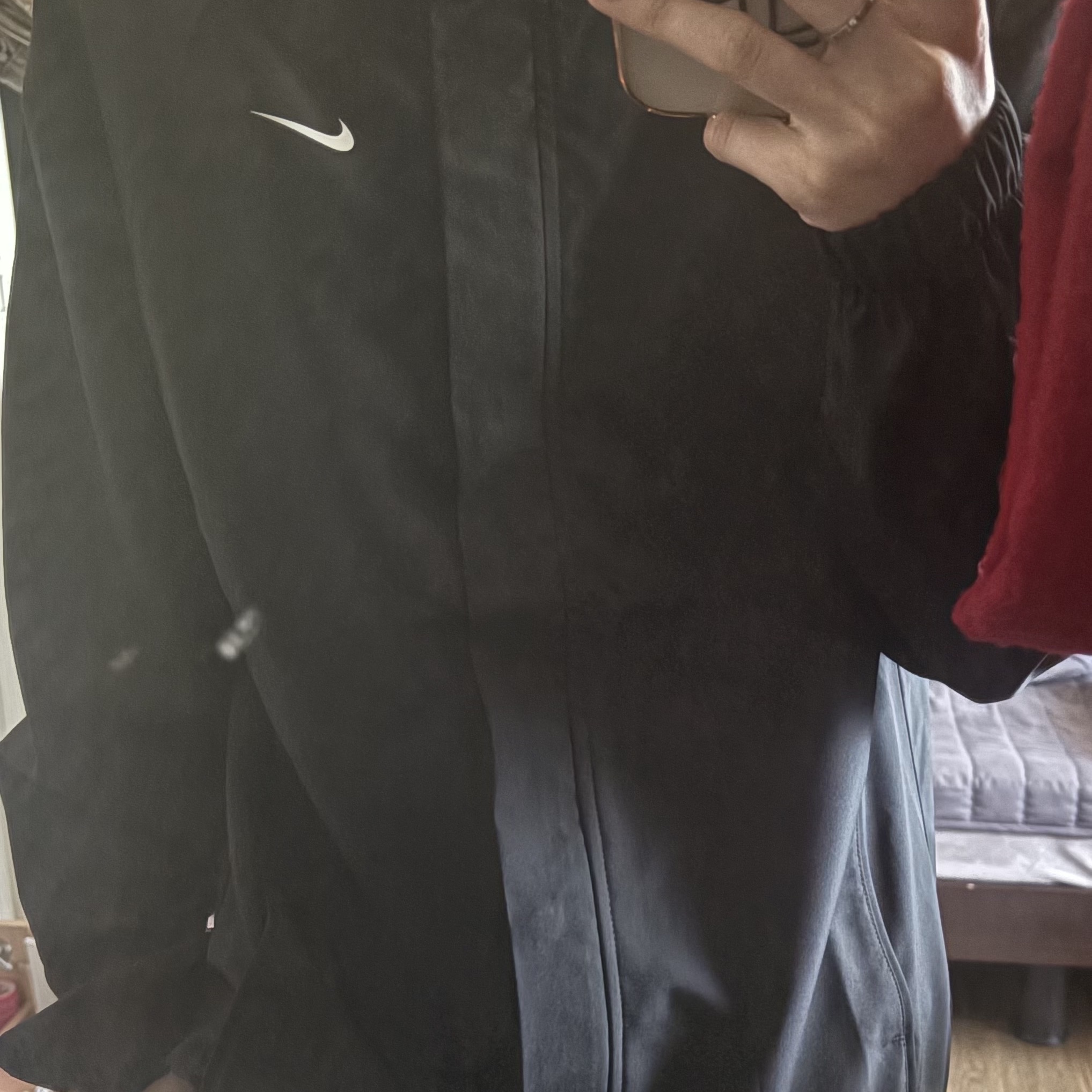 (W) Nike One Dri-Fit Woven Jacket Black White (IB8984-010) 착용 스타일