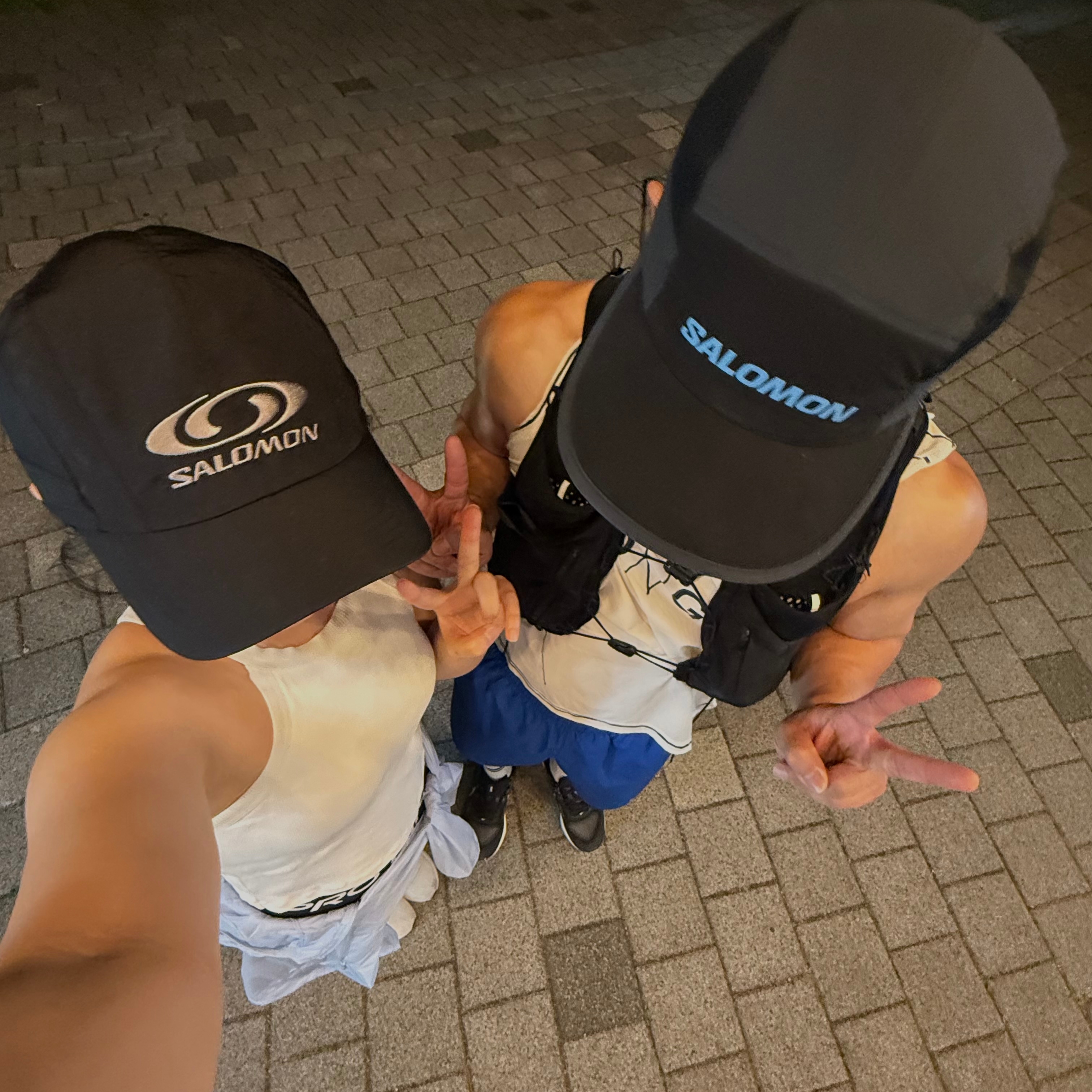 Salomon Tempos Block Cap Black, Nike Dri-Fit Stride 5 Inch Brief Lined Running Shorts Game Royal - Asia 착용 스타일 - 1