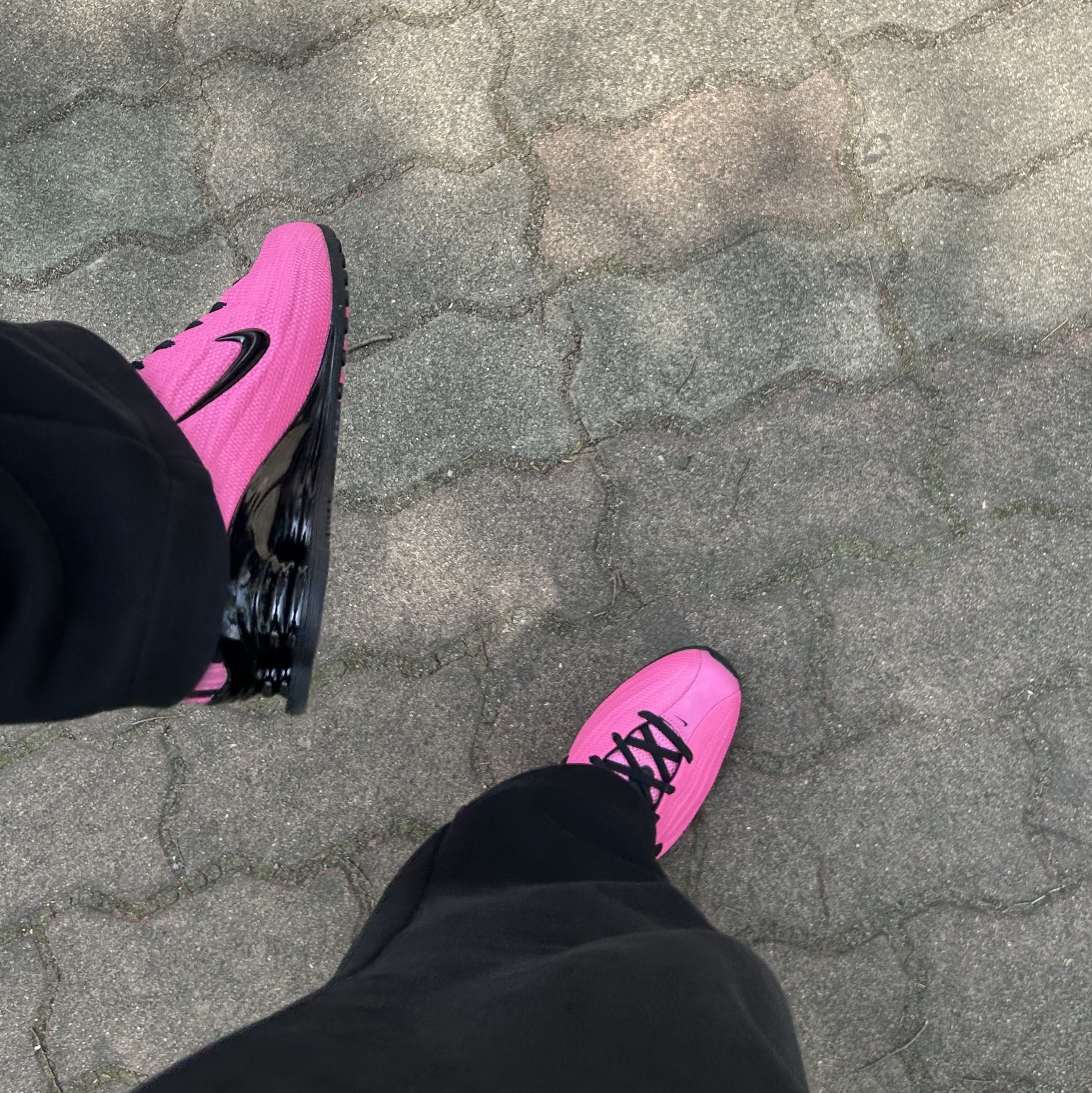 (W) Nike Shox Z Pinksicle Black 착용 스타일 - 2