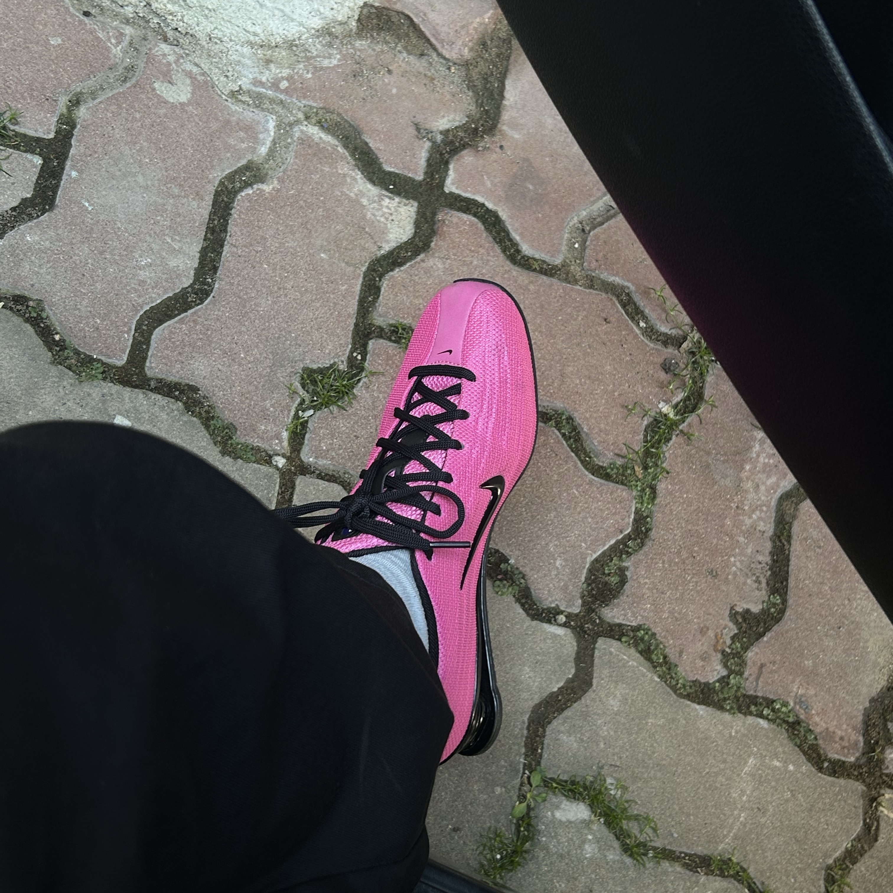 (W) Nike Shox Z Pinksicle Black 착용 스타일 - 1