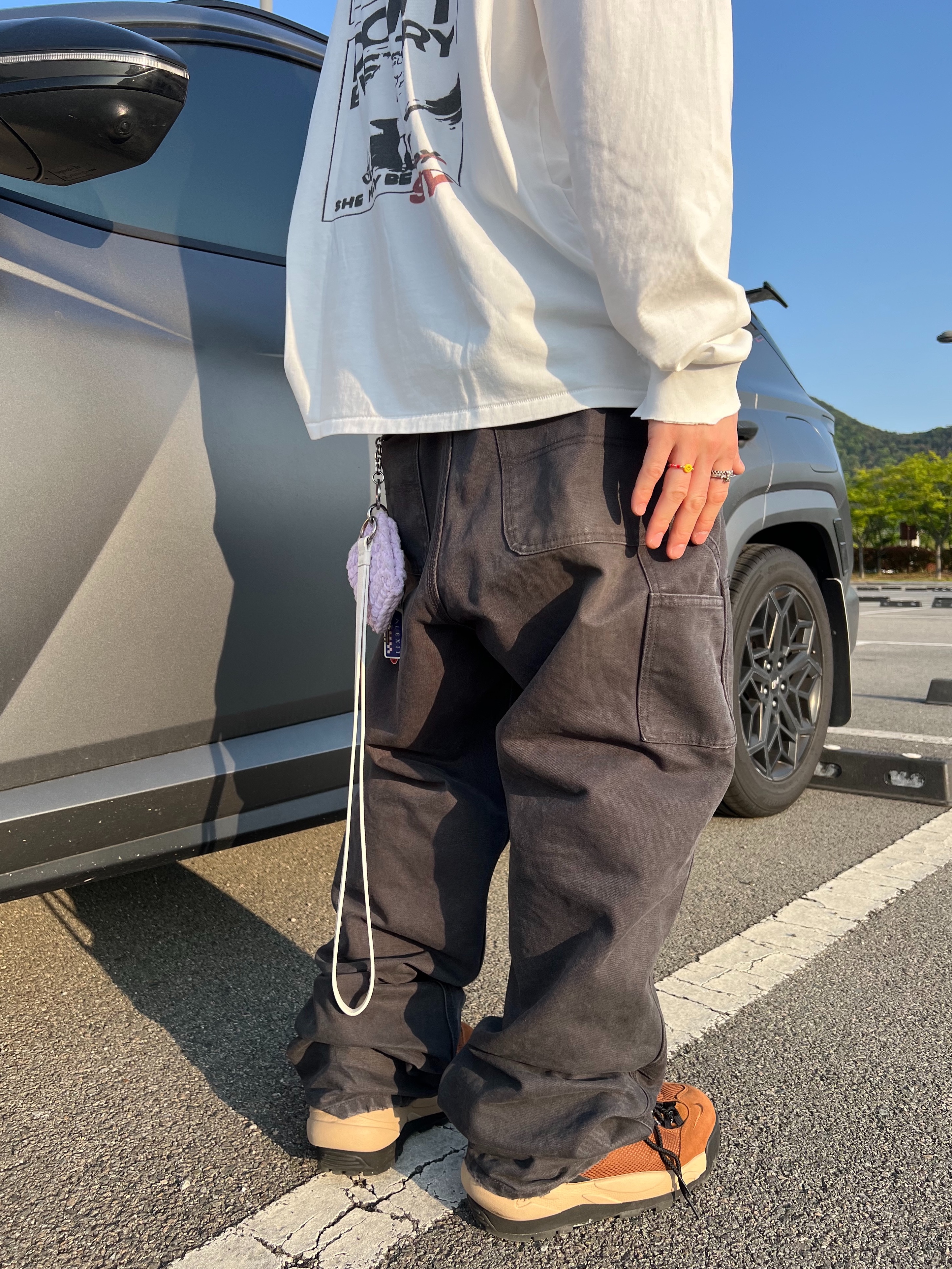 qAp 5-1 Long Sleeve T-Shirt Cream, Nike x Sacai Magmascape SP Pecan 착용 스타일 - 6