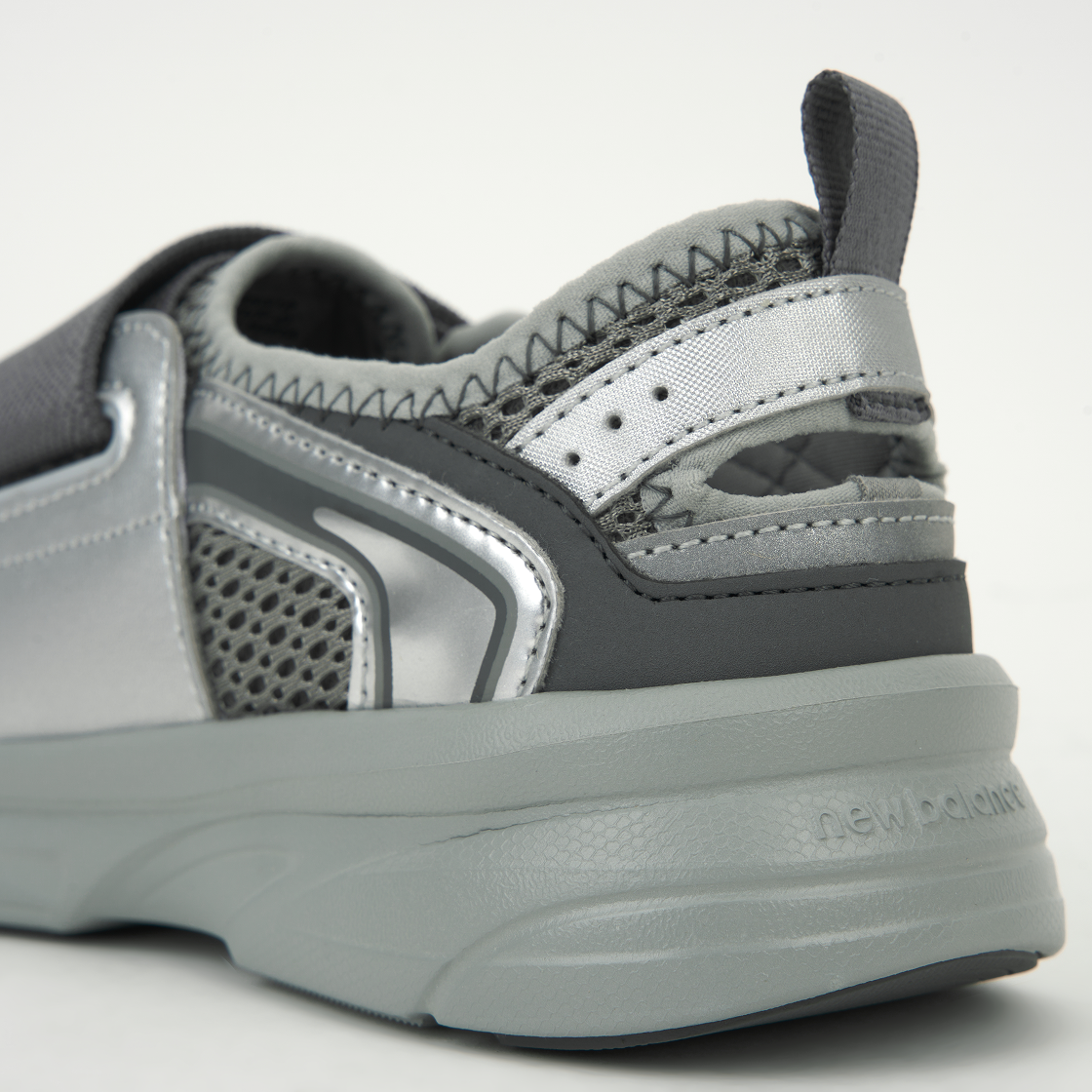 (키즈) 뉴발란스 프리들 X 샌들 리플렉스 실버((Kids) New Balance Freedle X Sandal Reflex Silver) - 8