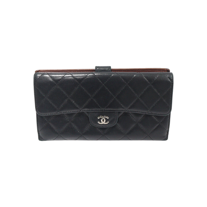 샤넬 블랙 램스킨 마틀라세 은장 CC로고 클래식 플랩 장지갑 (10번대)(Chanel Black Lambskin Matelasse Silver CC Logo Classic Flap Long Wallet (10 Series)) - 1