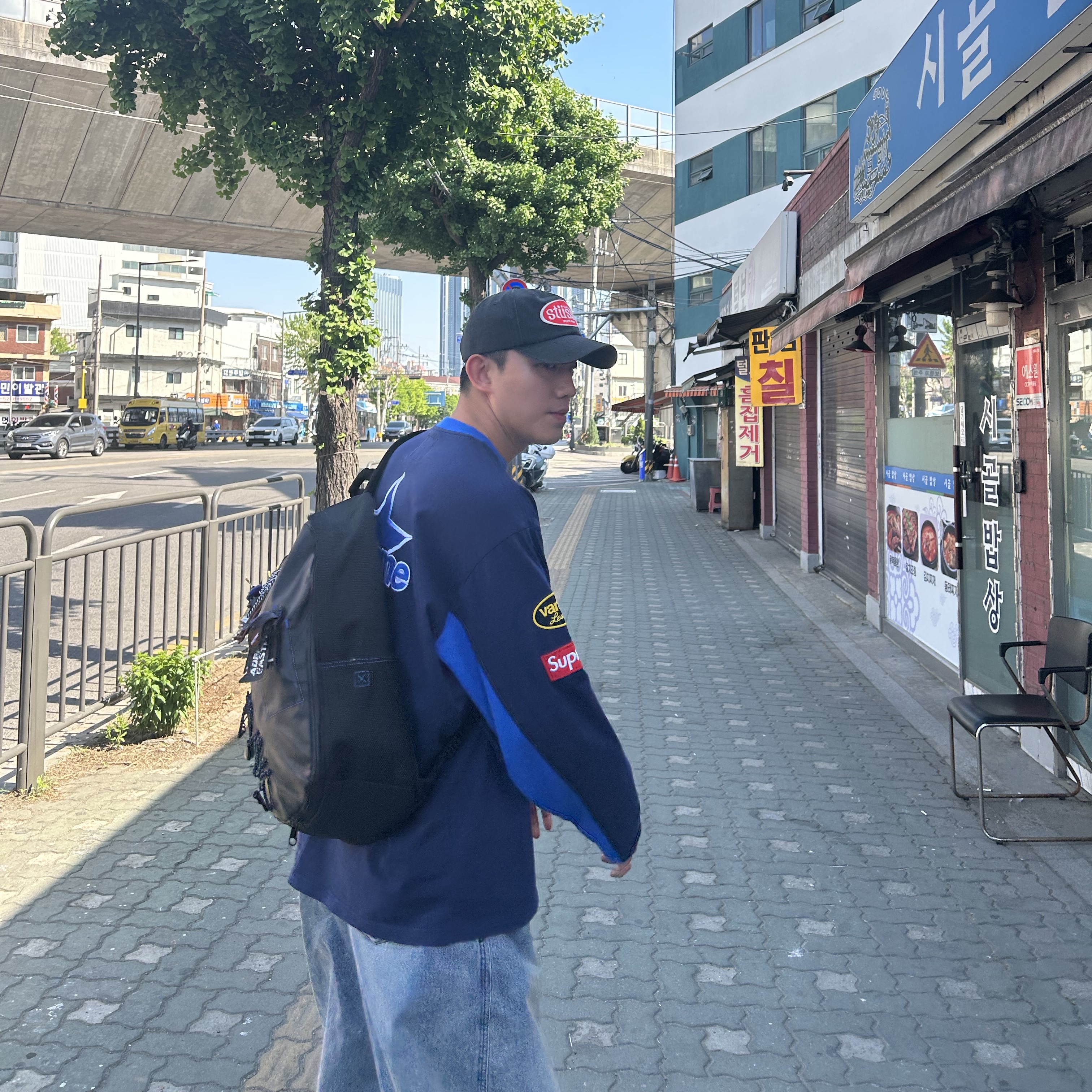 Supreme x Vanson Leathers L/S Top Navy - 26SS, Stussy x Our Legacy Work Shop Mid-depth Cap Black 착용 스타일 - 4