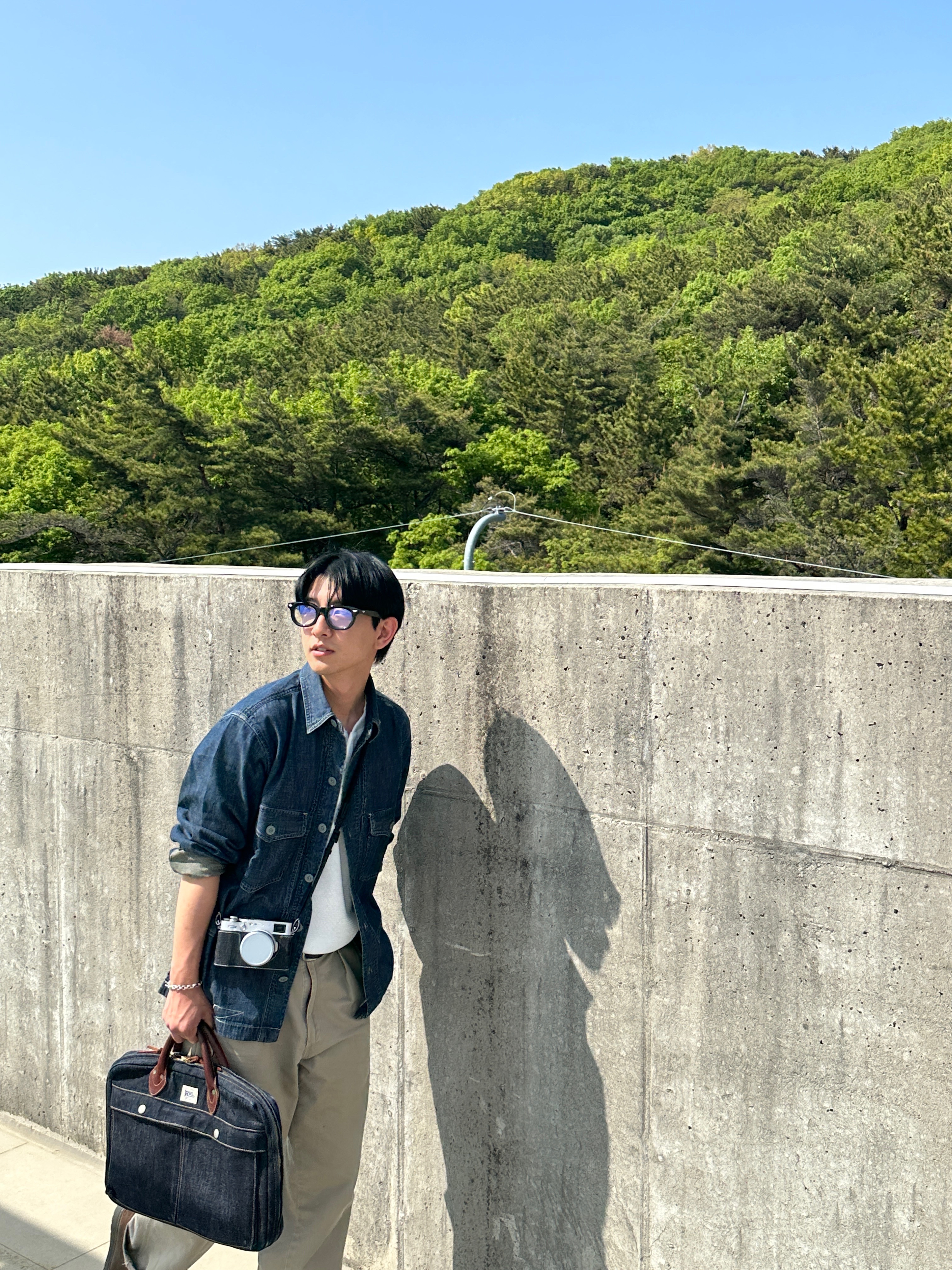 Double RL Indigo Denim Overshirt Dark Wash, Fujifilm X100VI Silver (Korean Ver.) 착용 스타일 - 2