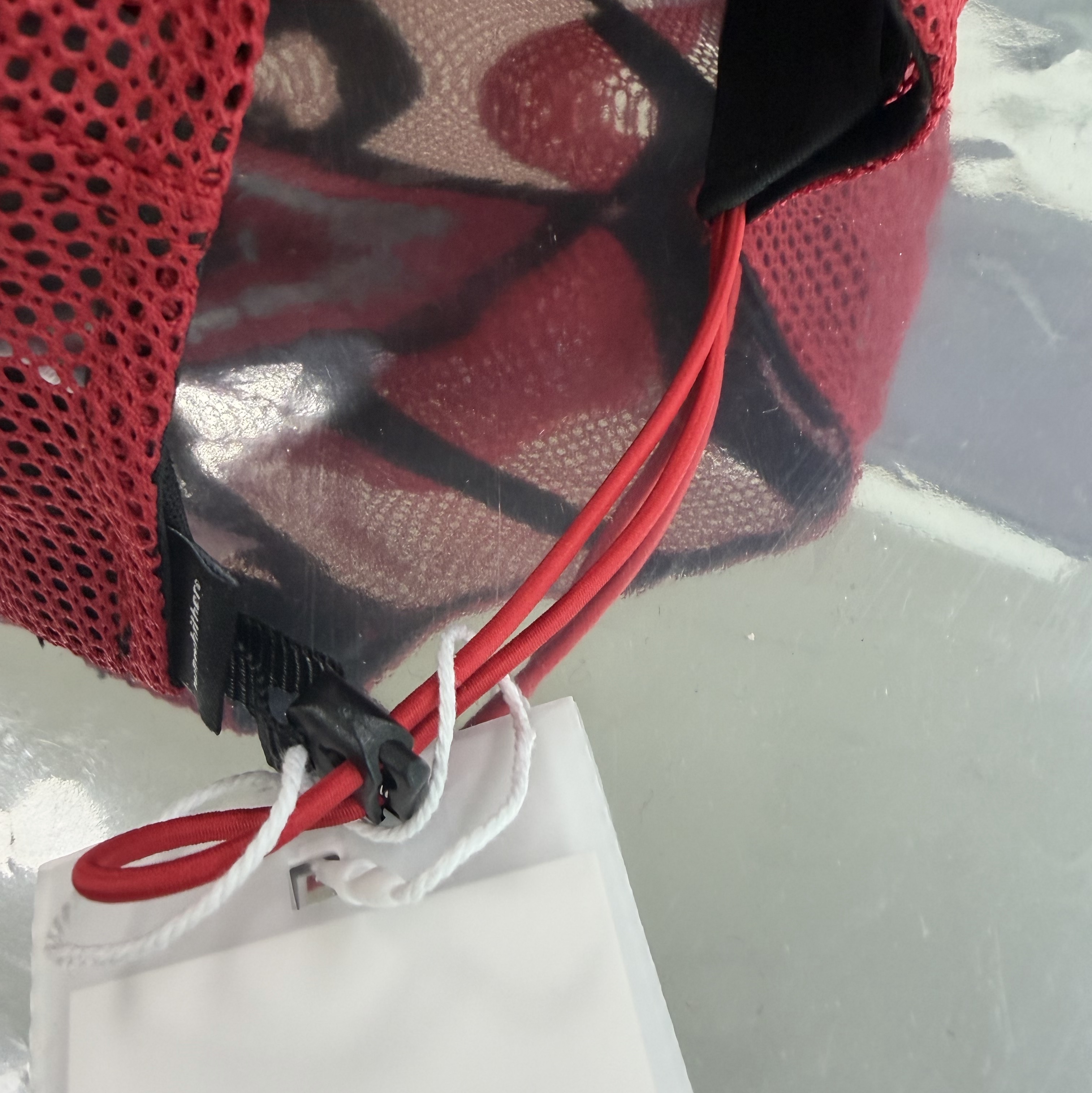 [KREAM 단독] RWR x MEHR Mesh Cap Red 착용 스타일 - 5