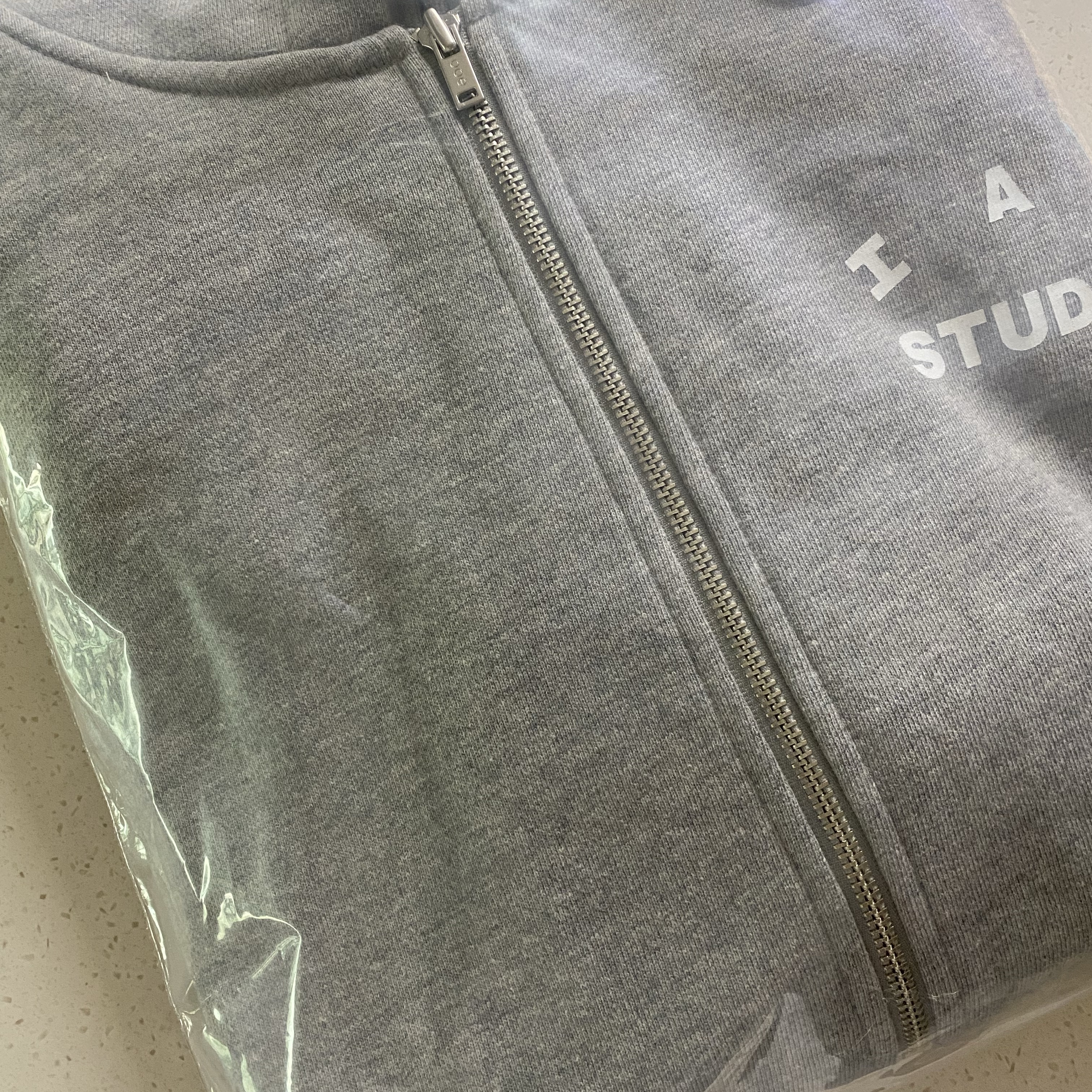 IAB Studio Zip-Up Hoodie Melange Gray - 26SS 착용 스타일