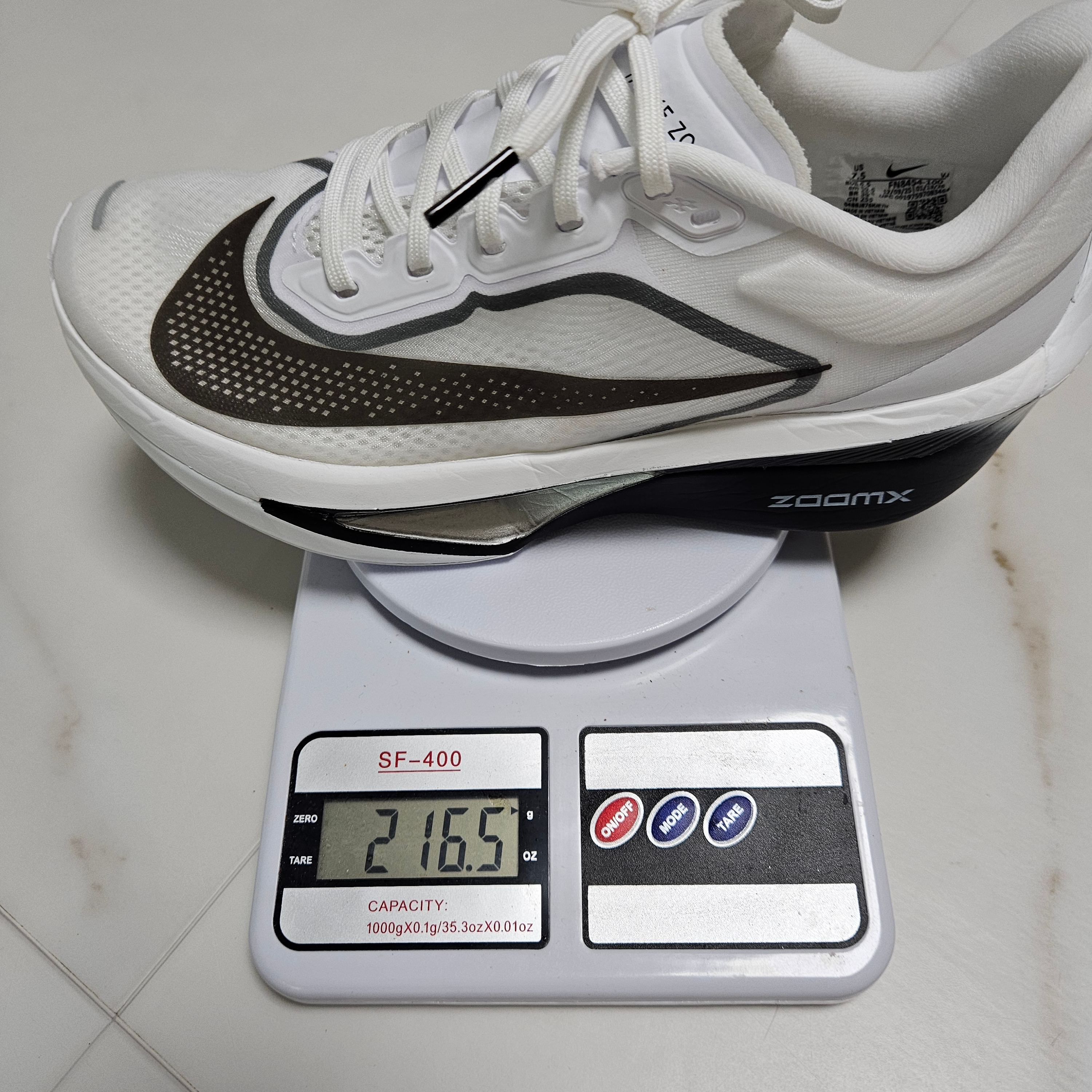 Nike Zoom Fly 6 White Smoke Grey 착용 스타일