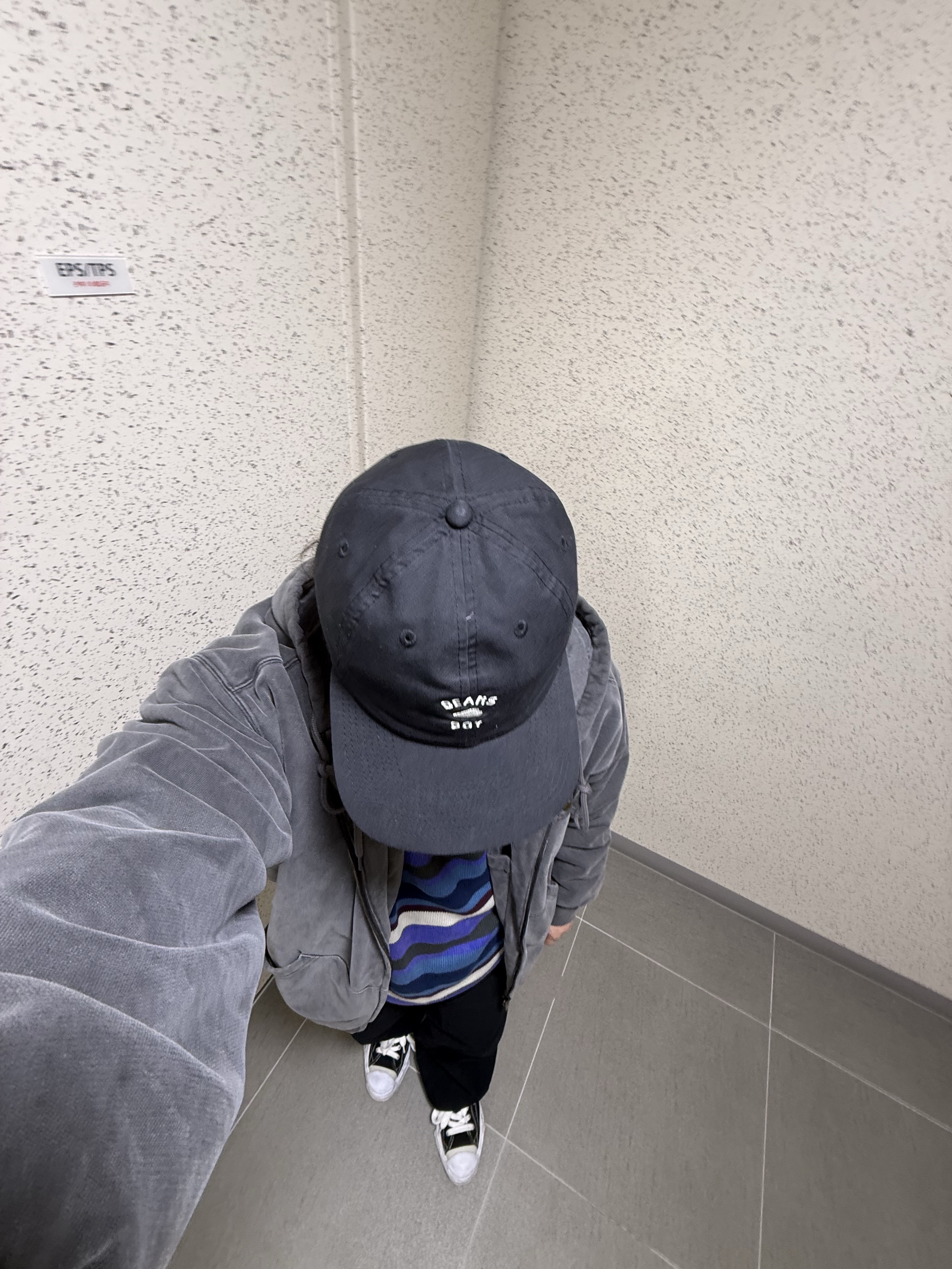 Maison Mihara Yasuhiro Hank OG Sole Canvas Low-top Sneakers Black 착용 스타일 - 3
