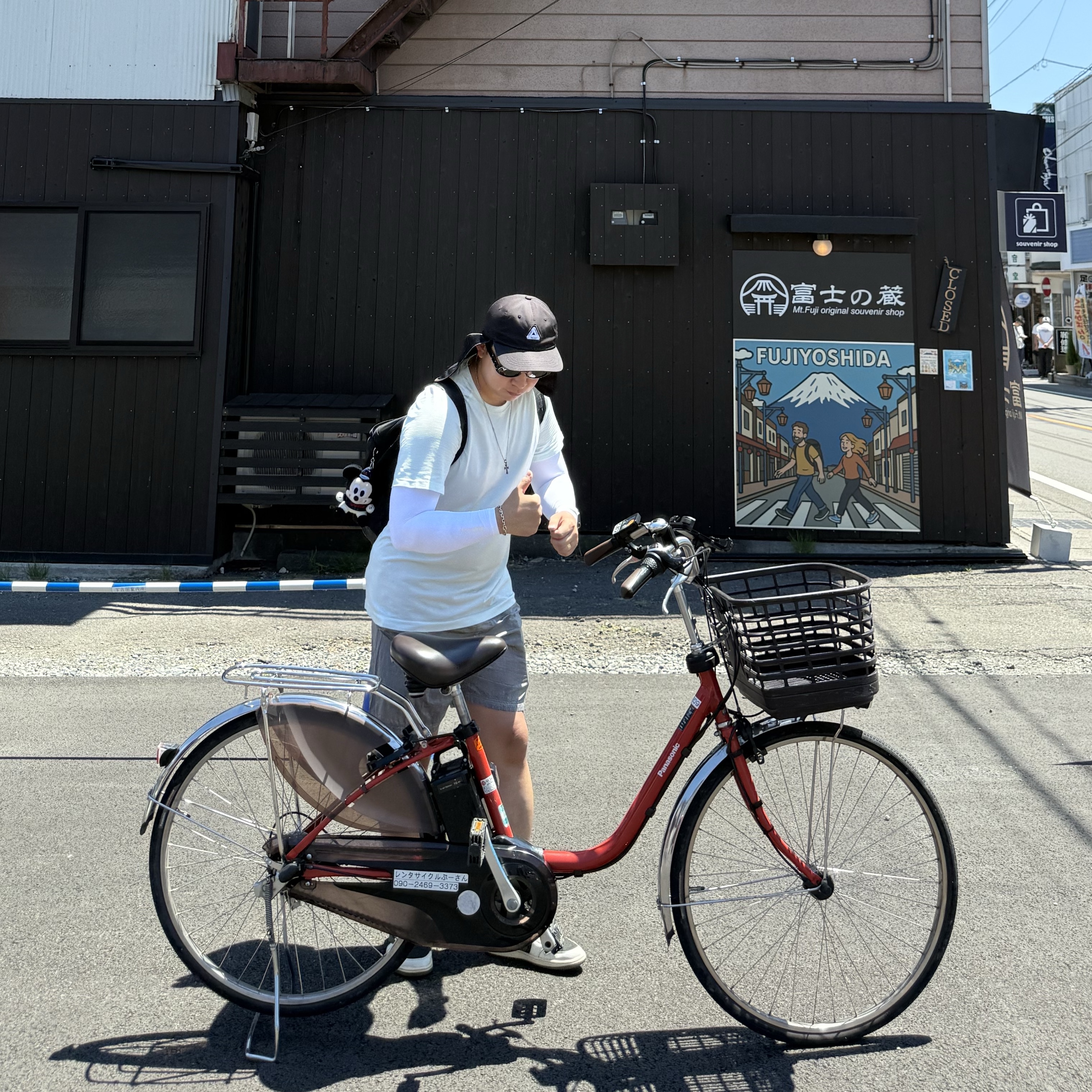 Palace Tri-Ferg Desert 6-Panel Black - 24SS, Stone Island B100009 Nylon Metal in Econyl Pocket Details Regular Fit Swim Trunks Pearl Grey - 25SS 착용 스타일