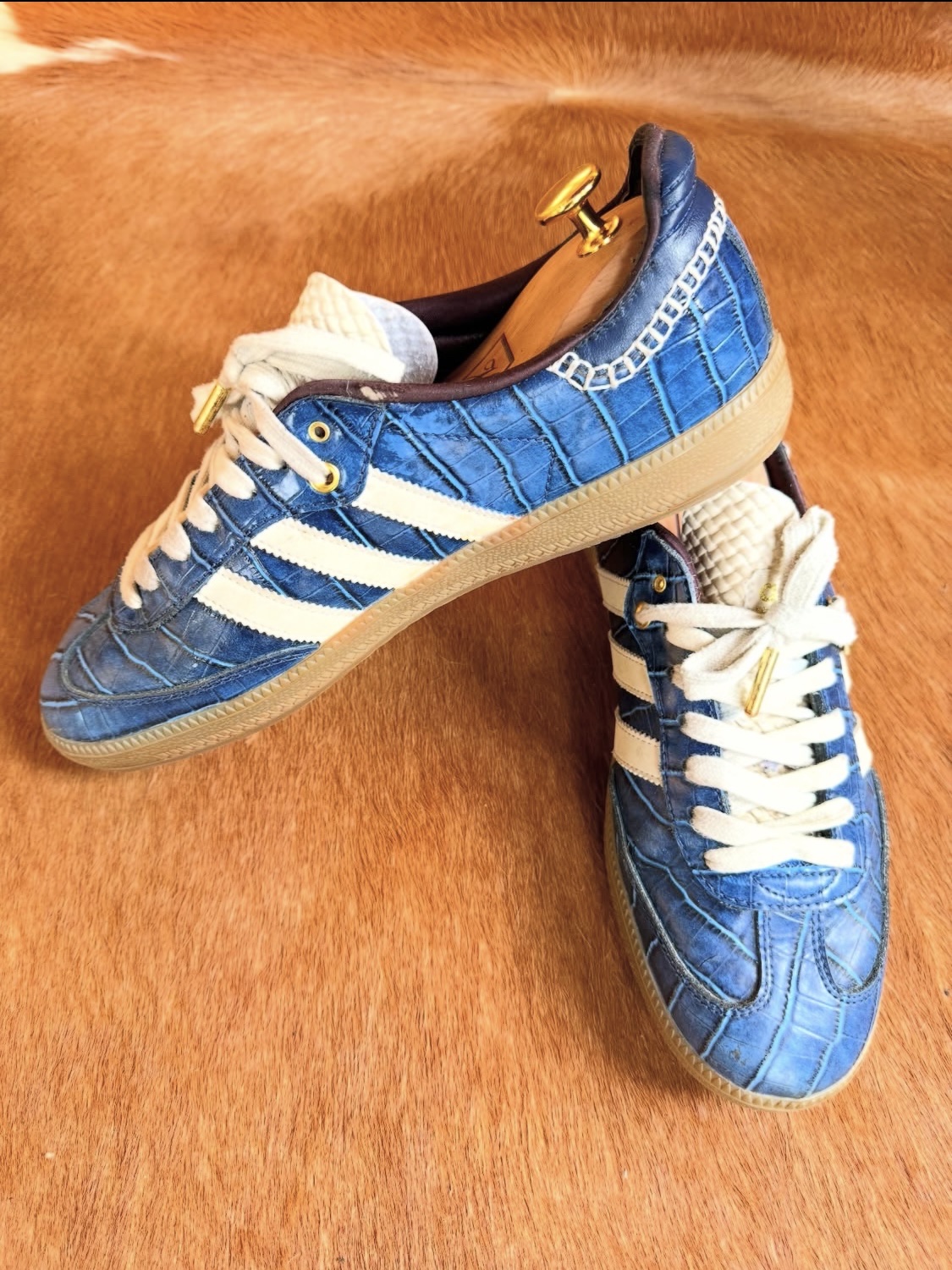 Adidas x Wales Bonner Samba Collegiate Navy Wonder White 착용 스타일 - 2