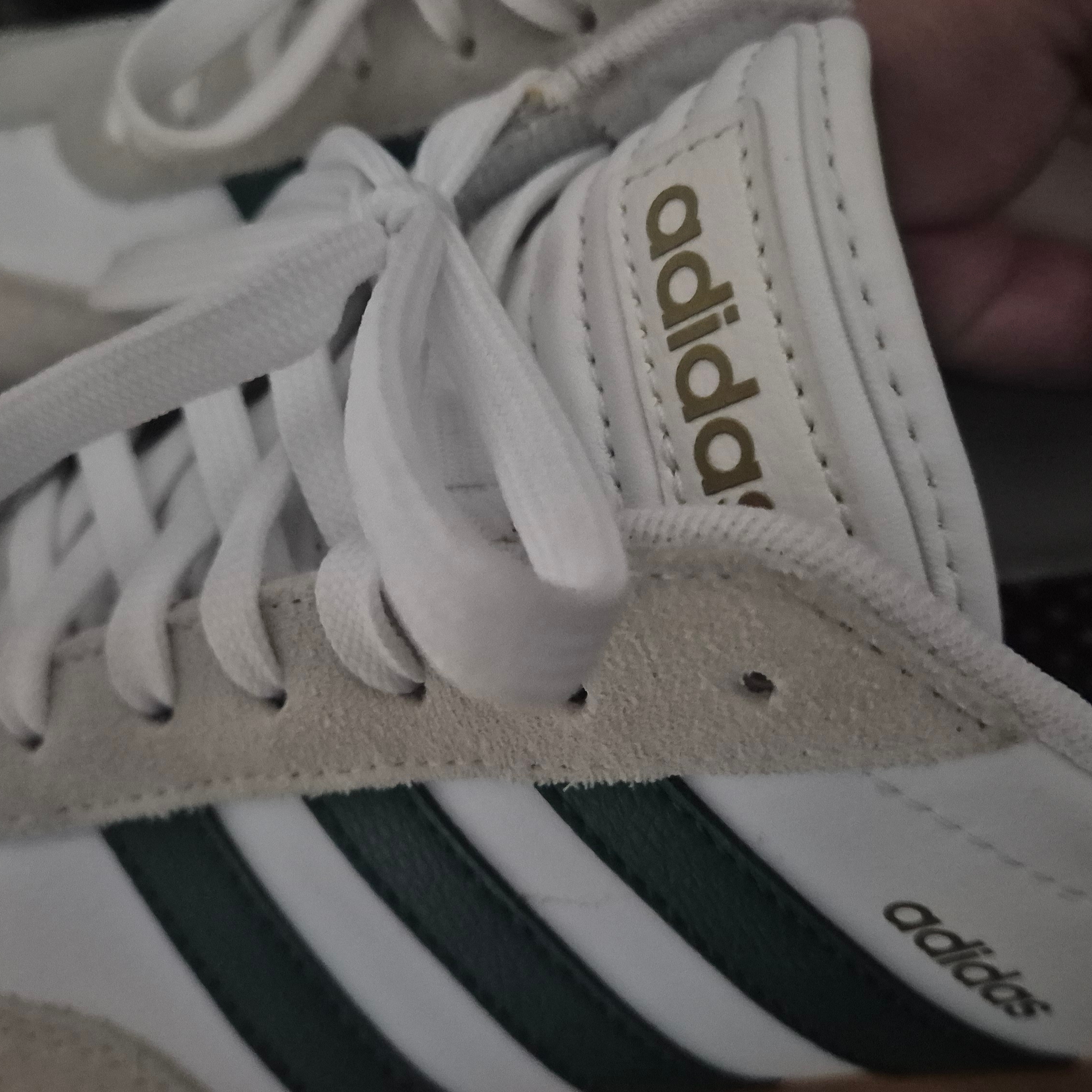 Adidas Gradas Collegiate Green 착용 스타일