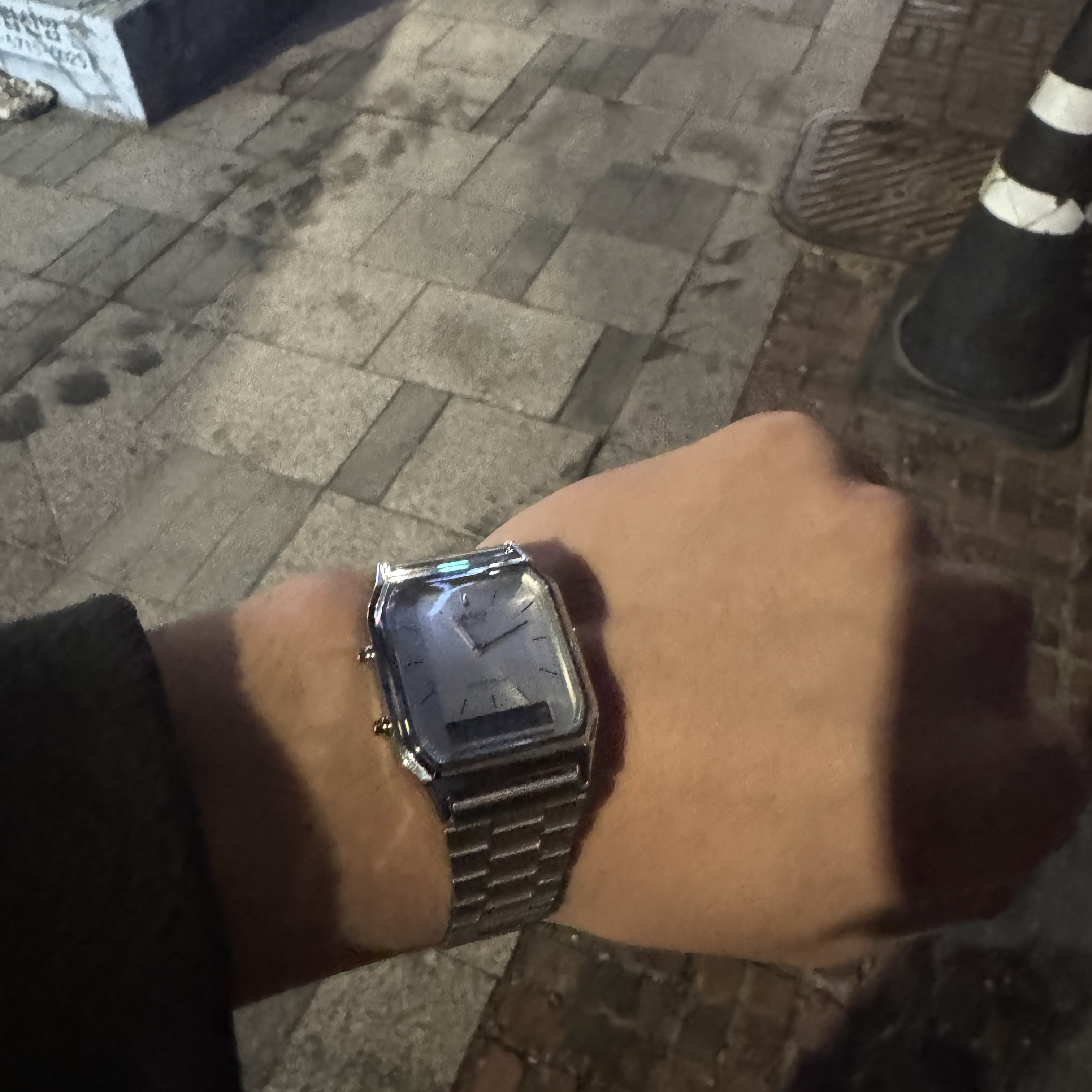 Casio AQ-230A-7AMQY 착용 스타일