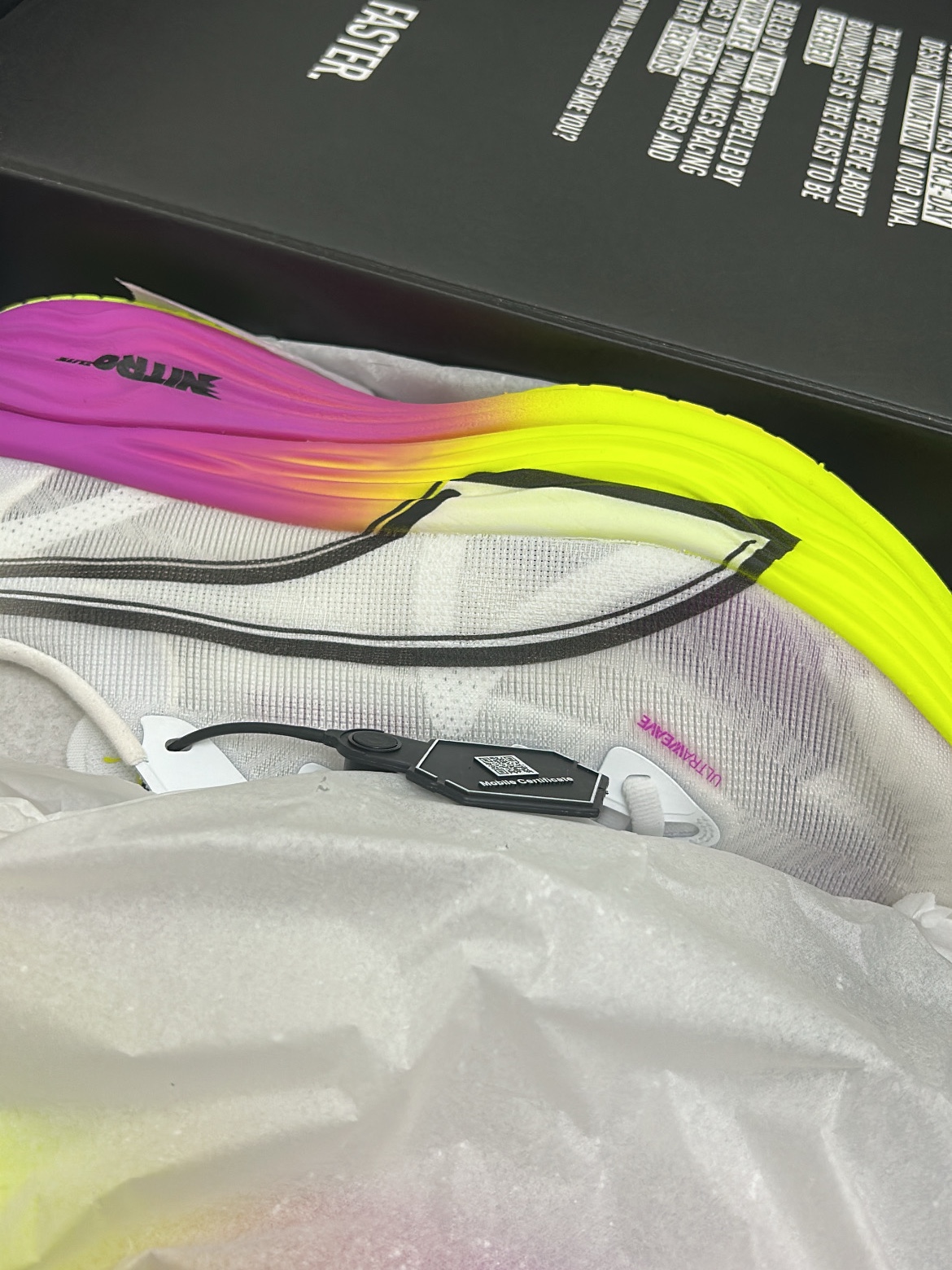 Puma Deviate Nitro Elite 3 White Pure Magenta 착용 스타일 - 1